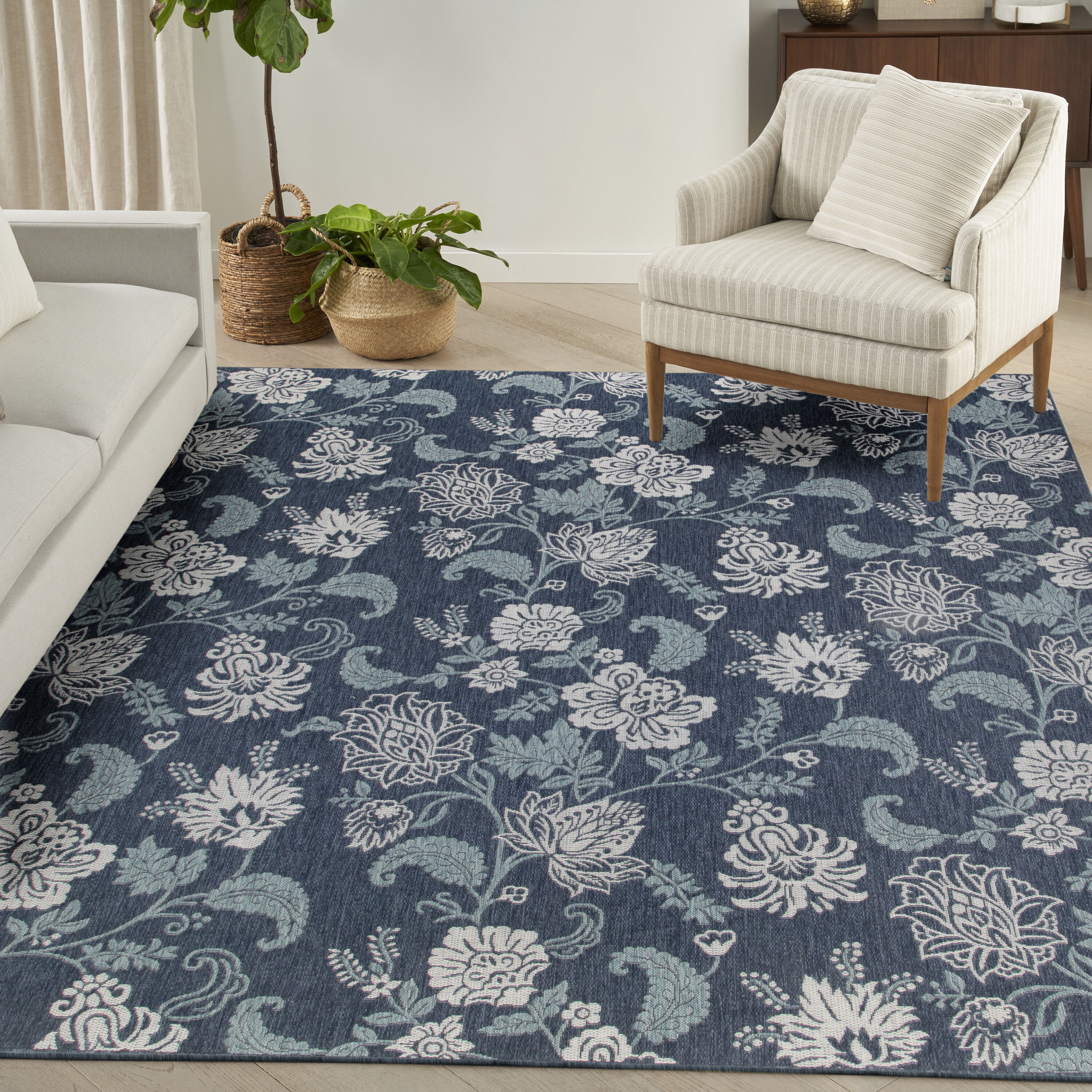 Nourison Home 099446959539 Garden Oasis 9 x 12 (ft) Loomed Polypropylene Navy Rectangular Indoor/Outdoor Floral/Botanical Tropical Area rug