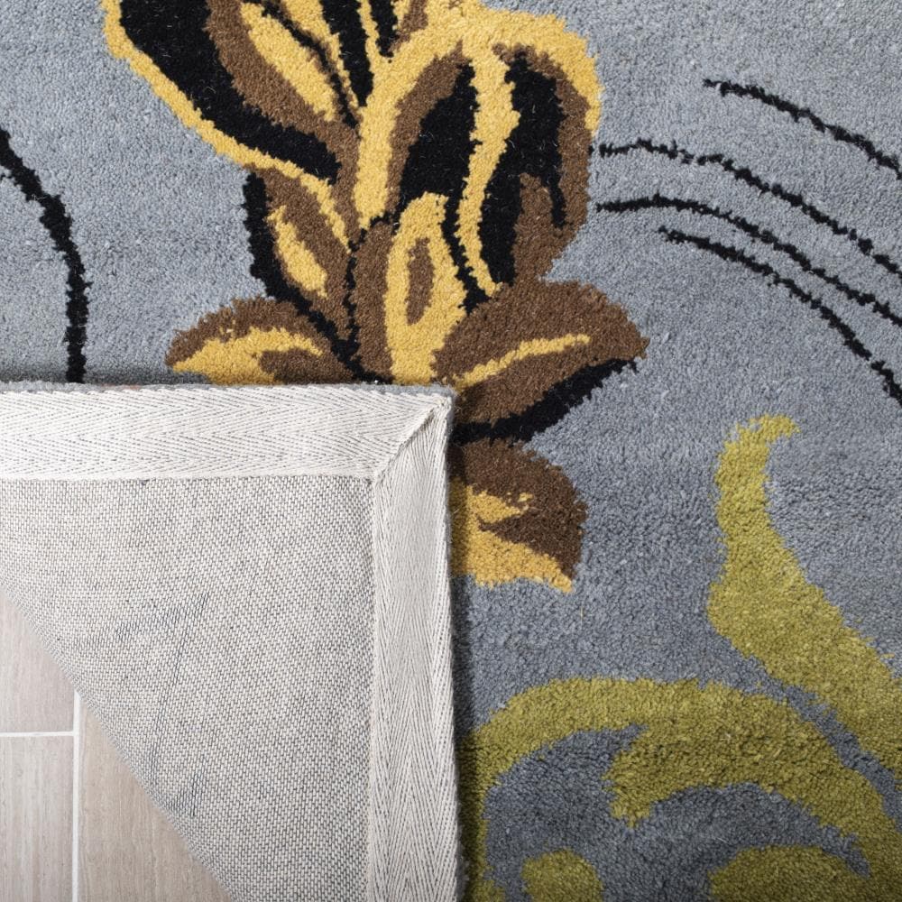 Safavieh SOH736B-5 rugs - View #4
