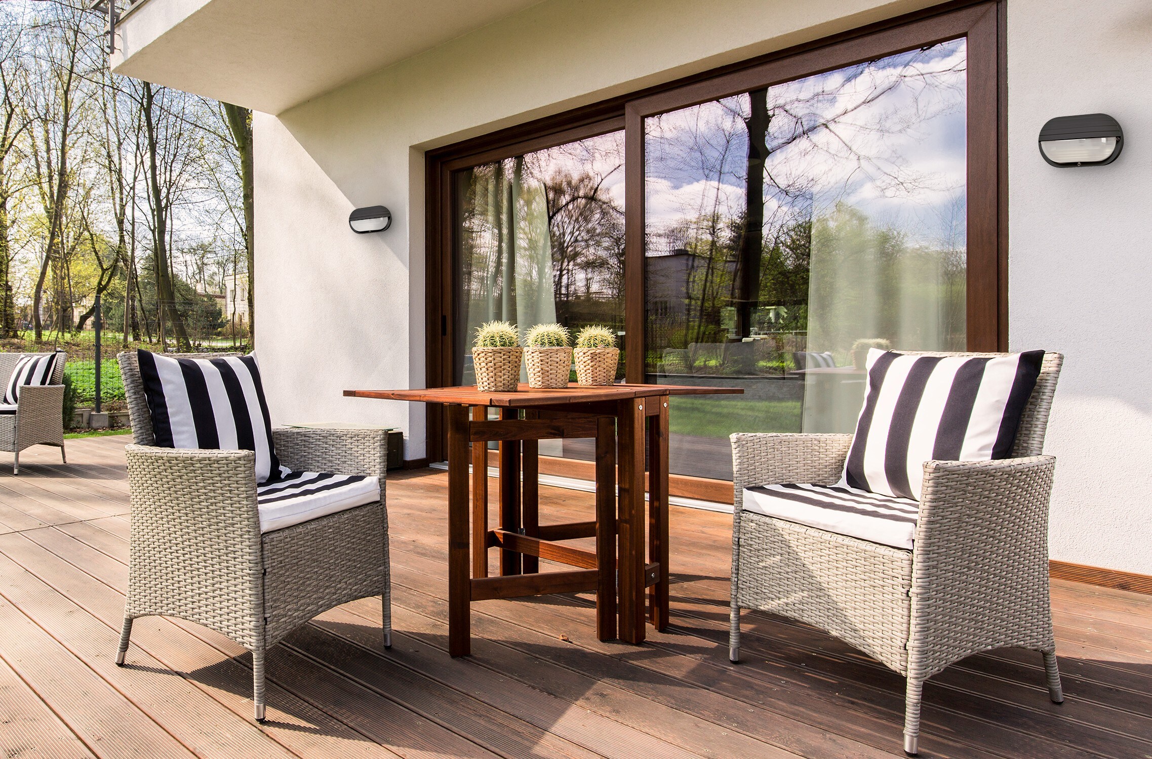 Solus SPC77WF-LE26C-B Outdoor-Wall-Lighting - View #2