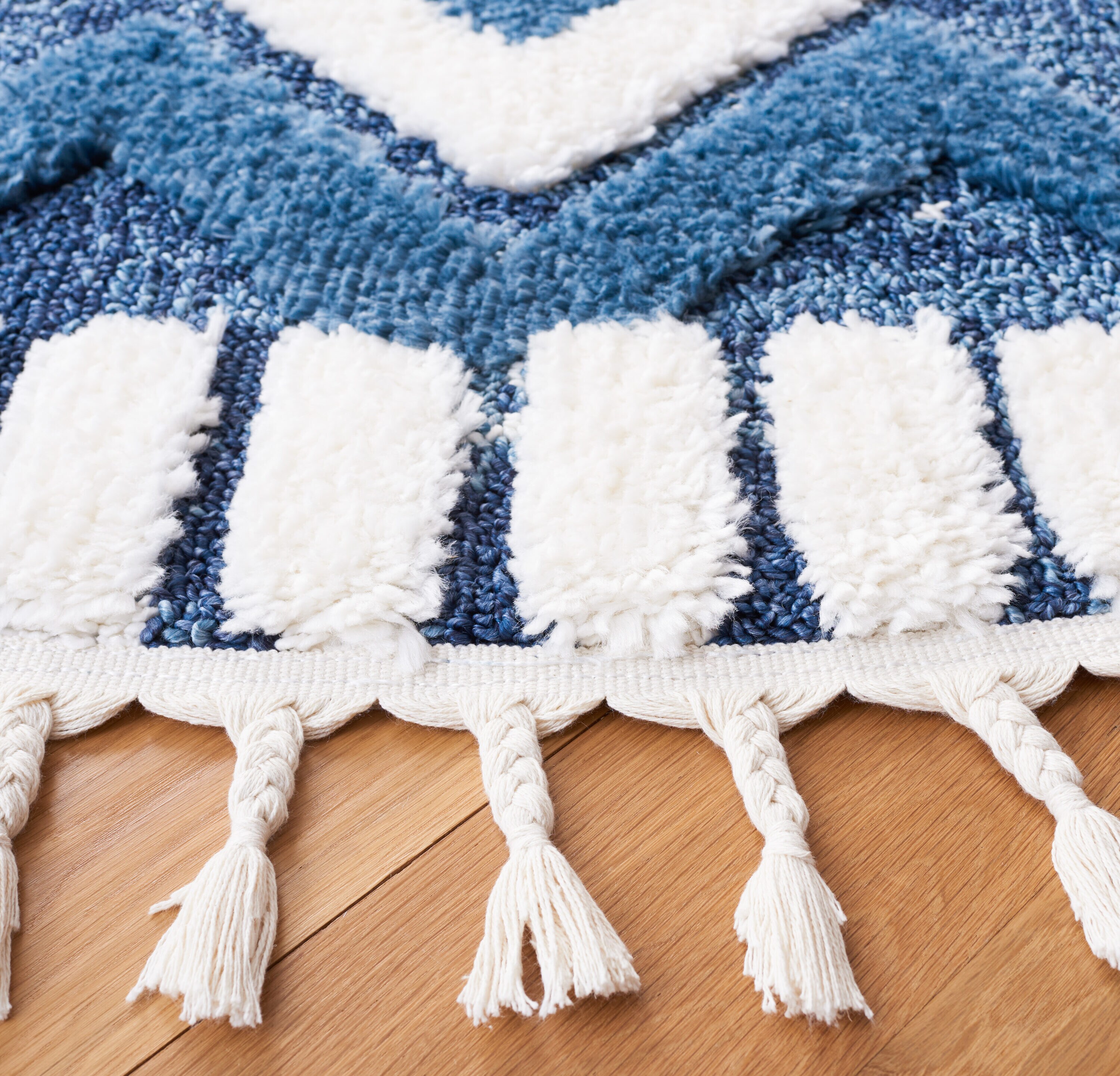 Safavieh MTS656M-7R rugs - View #3