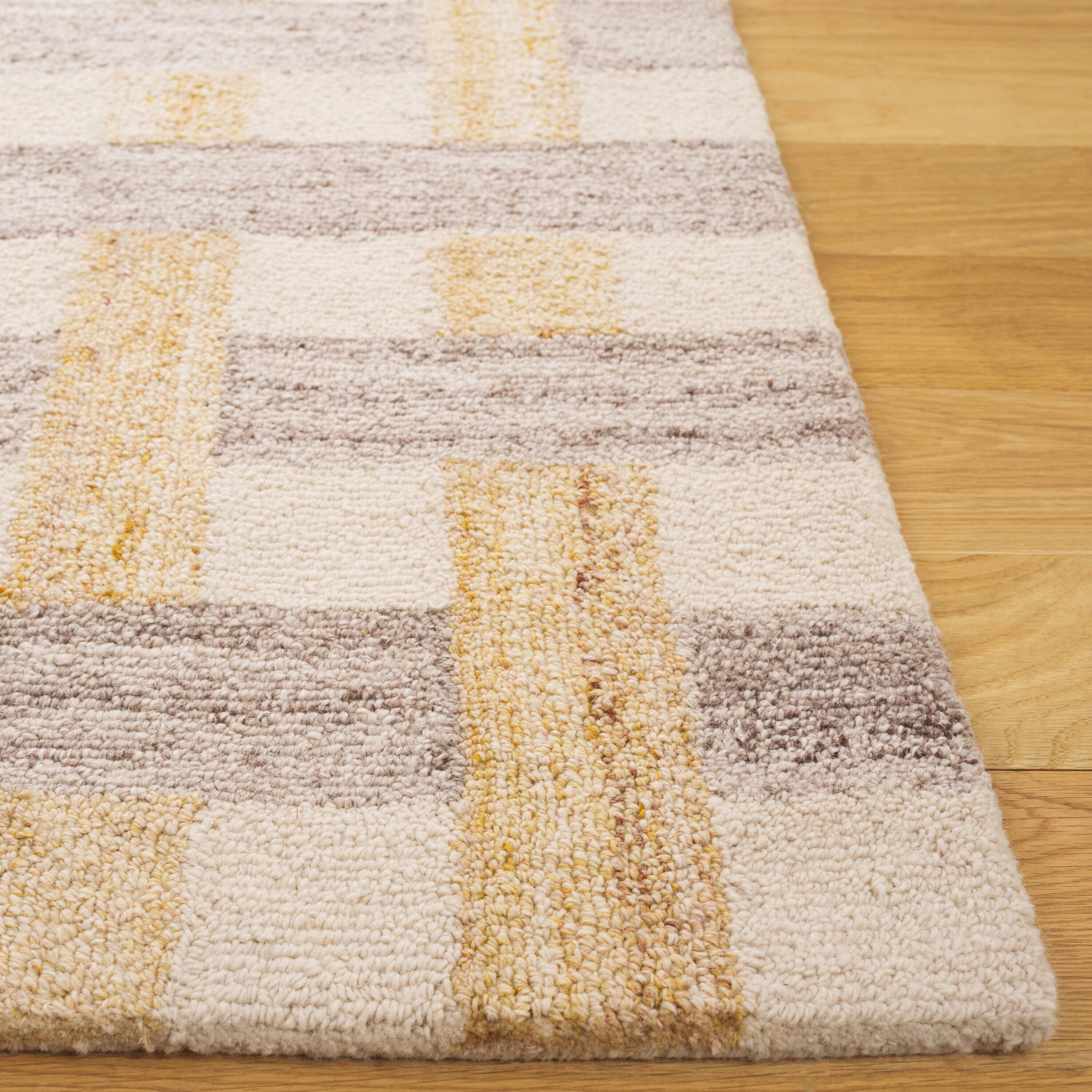 Safavieh GRE301F-4 rugs - View #3