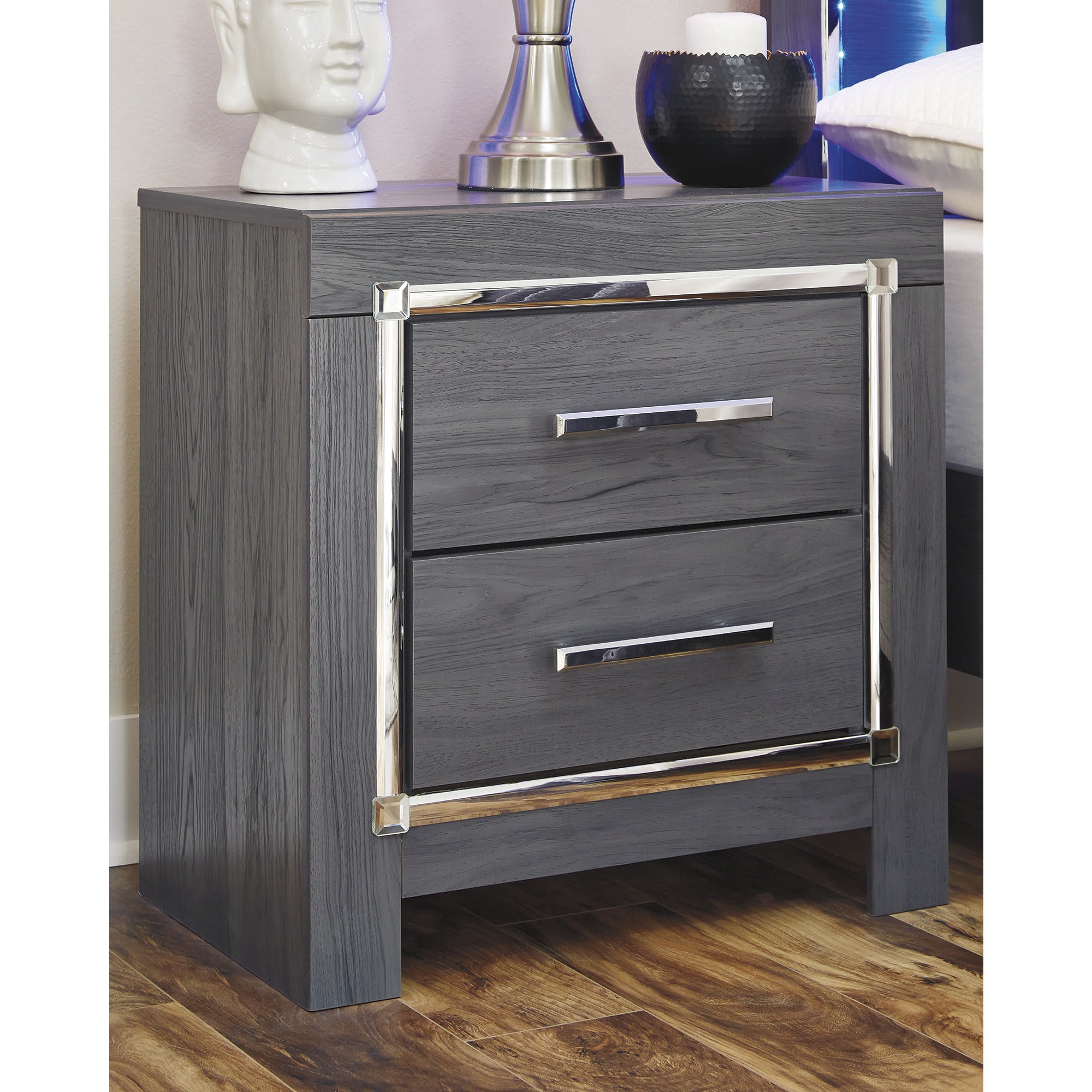 Signature Design by Ashley B214-92 nightstands - View #2