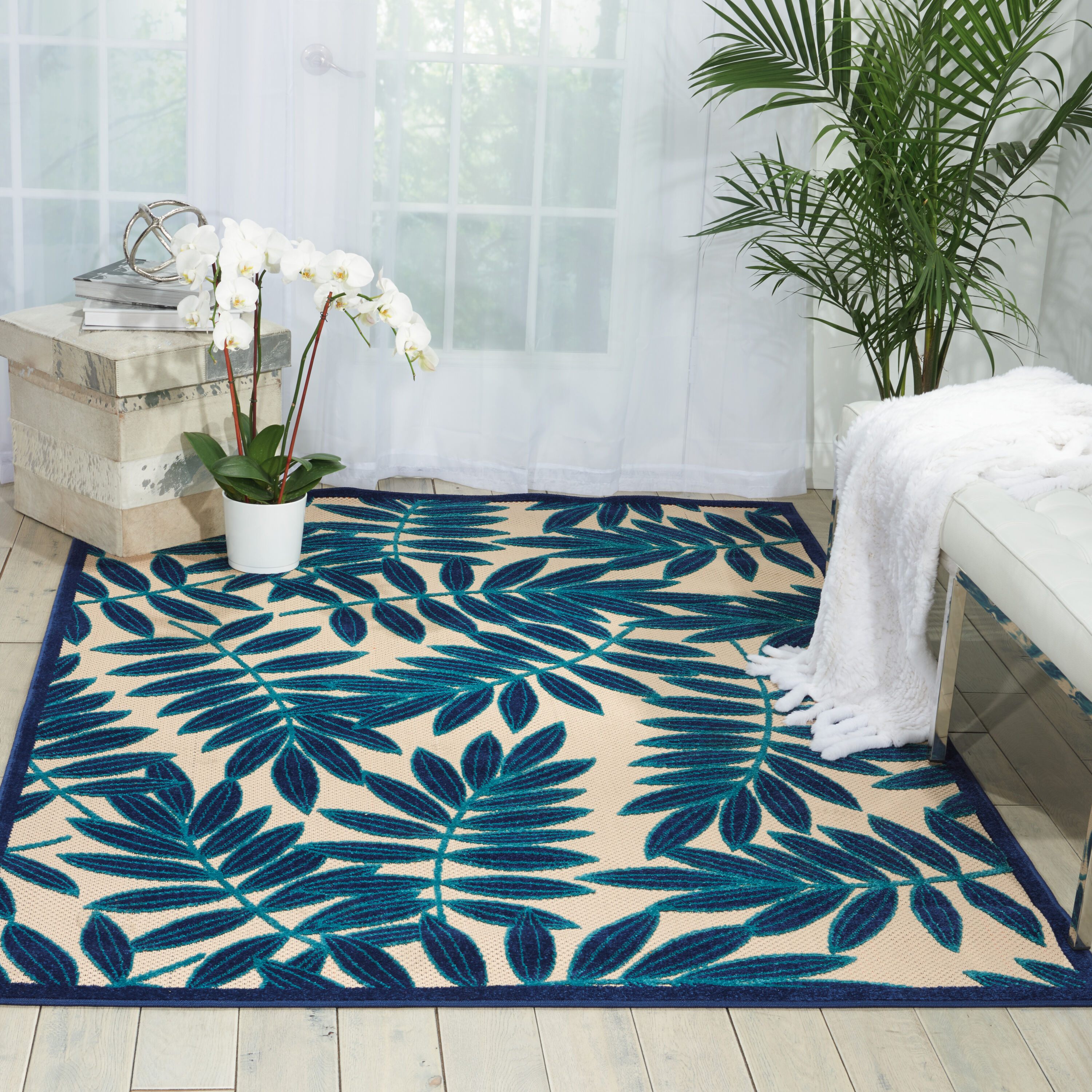 Nourison 37667 Aloha 5 x 7 (ft) Polypropylene Navy Rectangular Indoor/Outdoor Abstract Tropical Area rug
