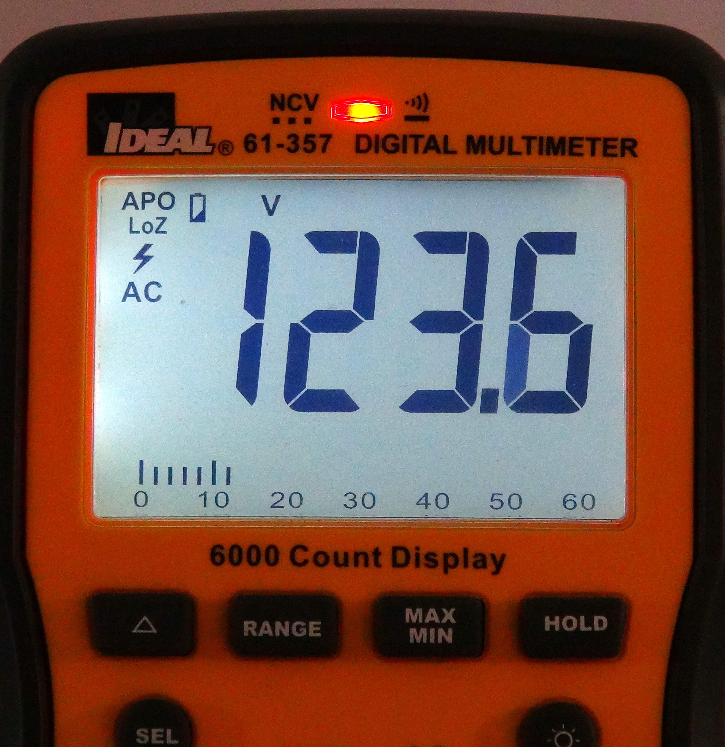 IDEAL Non-contact Lcd Ac/Dc Multimeter 10 Amp 1000-Volt in the Multimeters  department at
