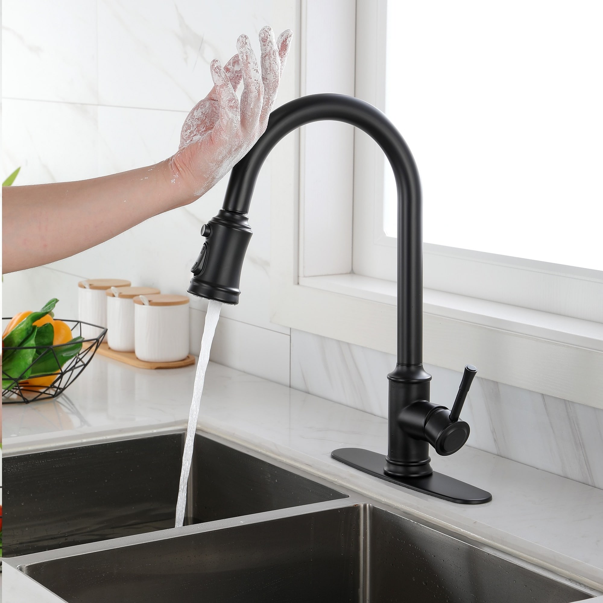 Vorene Touch Pull-Down Kitchen Faucet