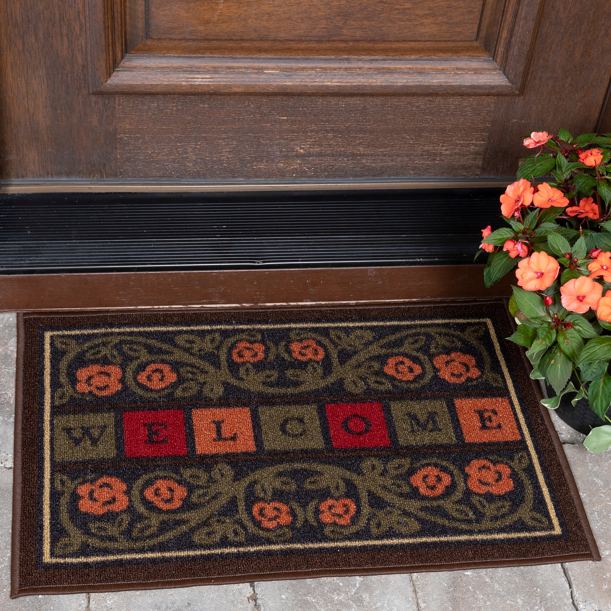 Ottomanson 3-ft x 5-ft Black Rectangular Indoor or Outdoor Decorative Home Door  Mat in the Mats department at