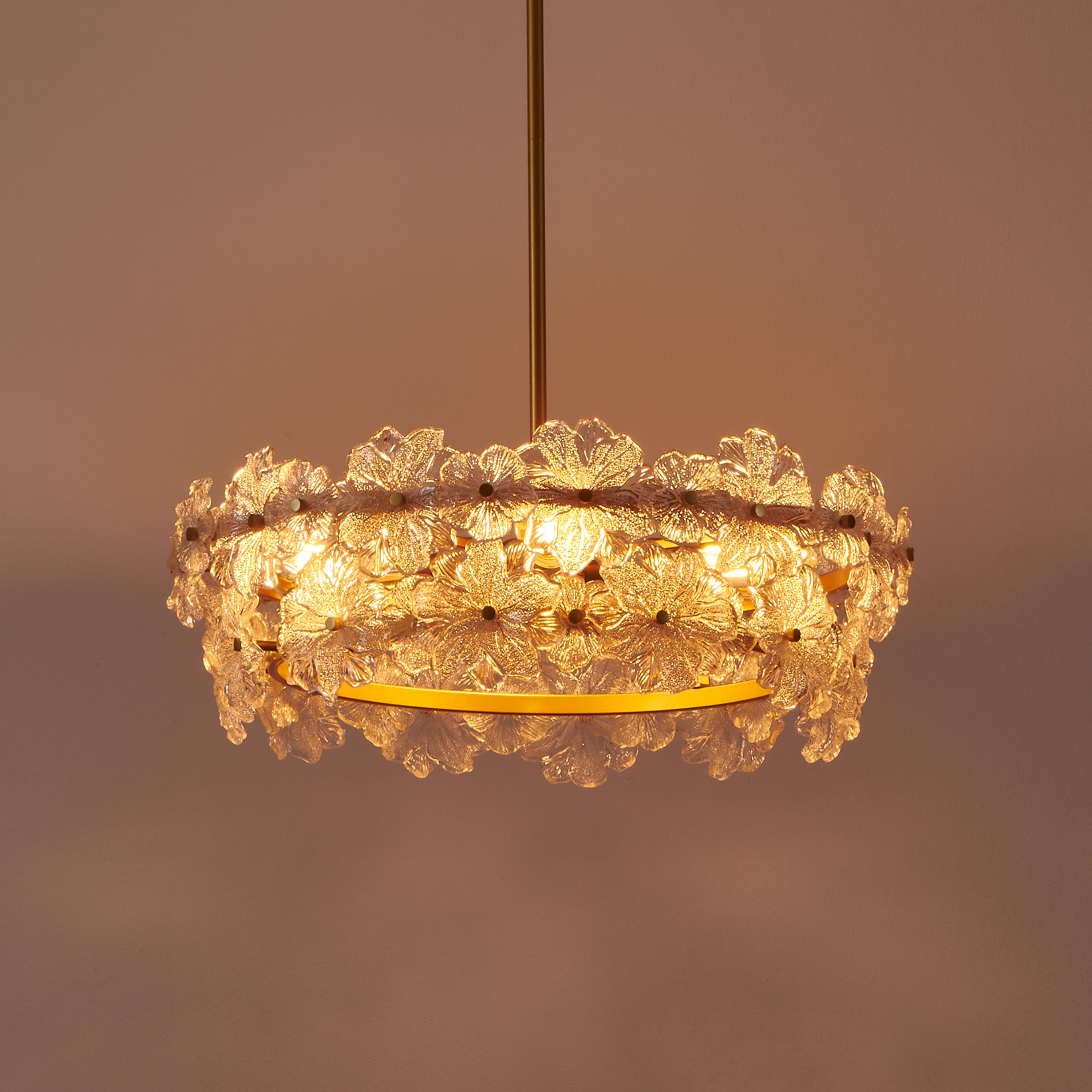 KAWOTI Quinn 4 -Light Gold Glam Textured glass Crystal Tiered Medium Hanging Pendant Light