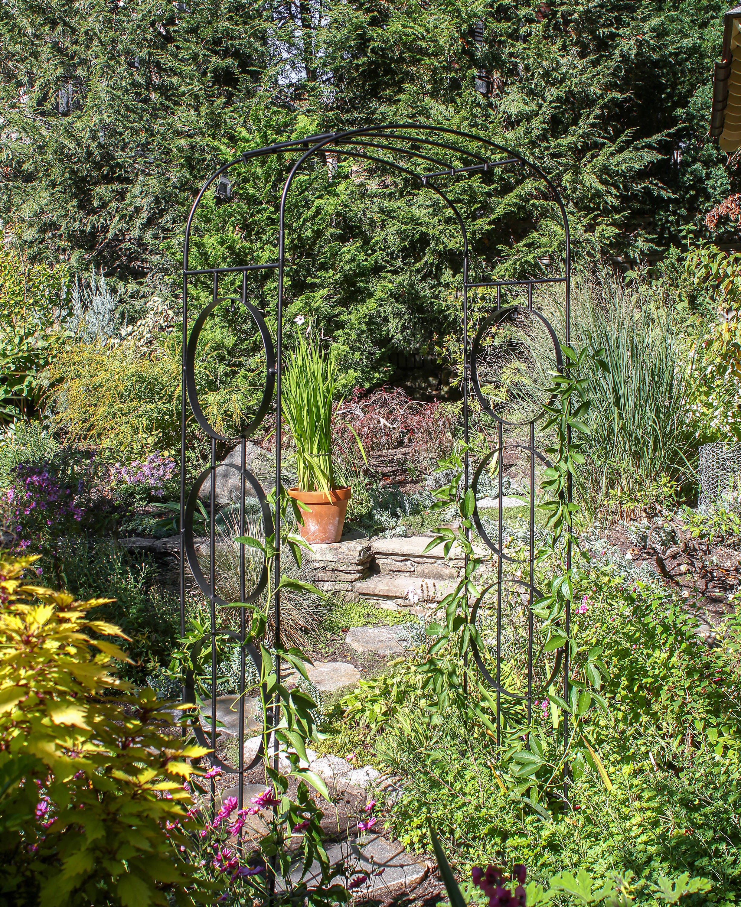Minuteman International ARB-58 Garden-Arbor - View #6