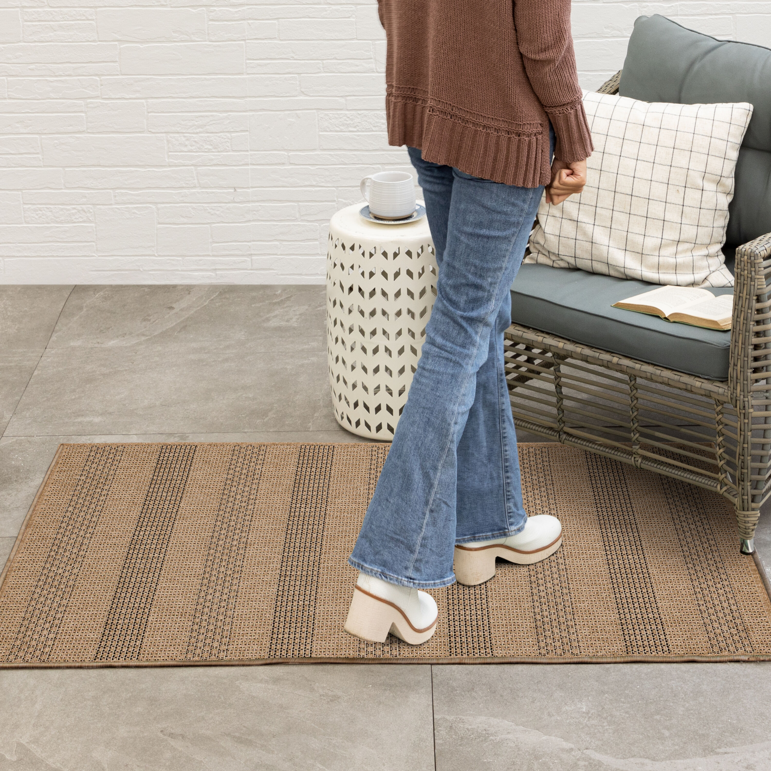 allen + roth with STAINMASTER R1346 101 039060 rugs - View #9