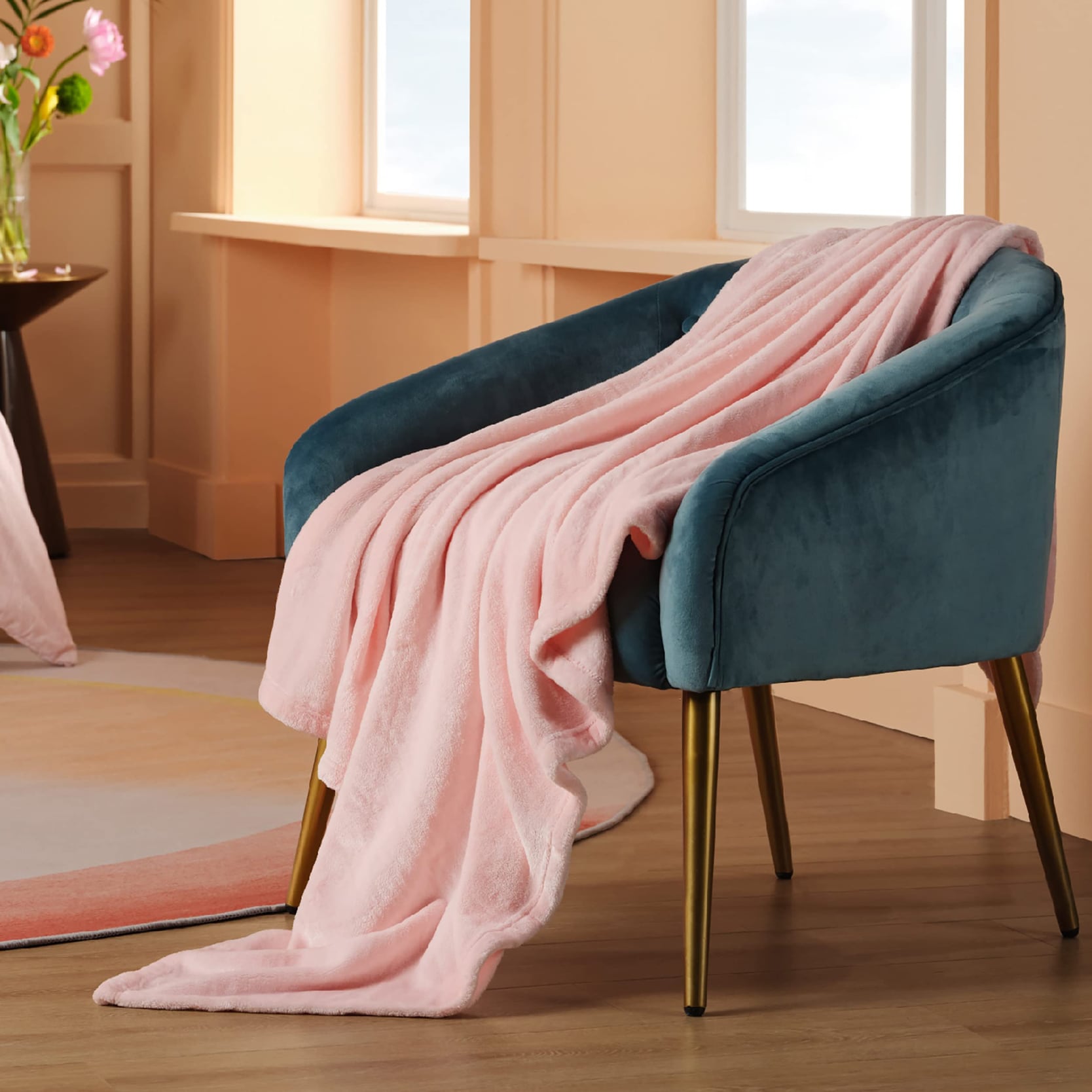 Bedsure 66x90 Twin-XL 1-Piece Pink Flannel Blanket