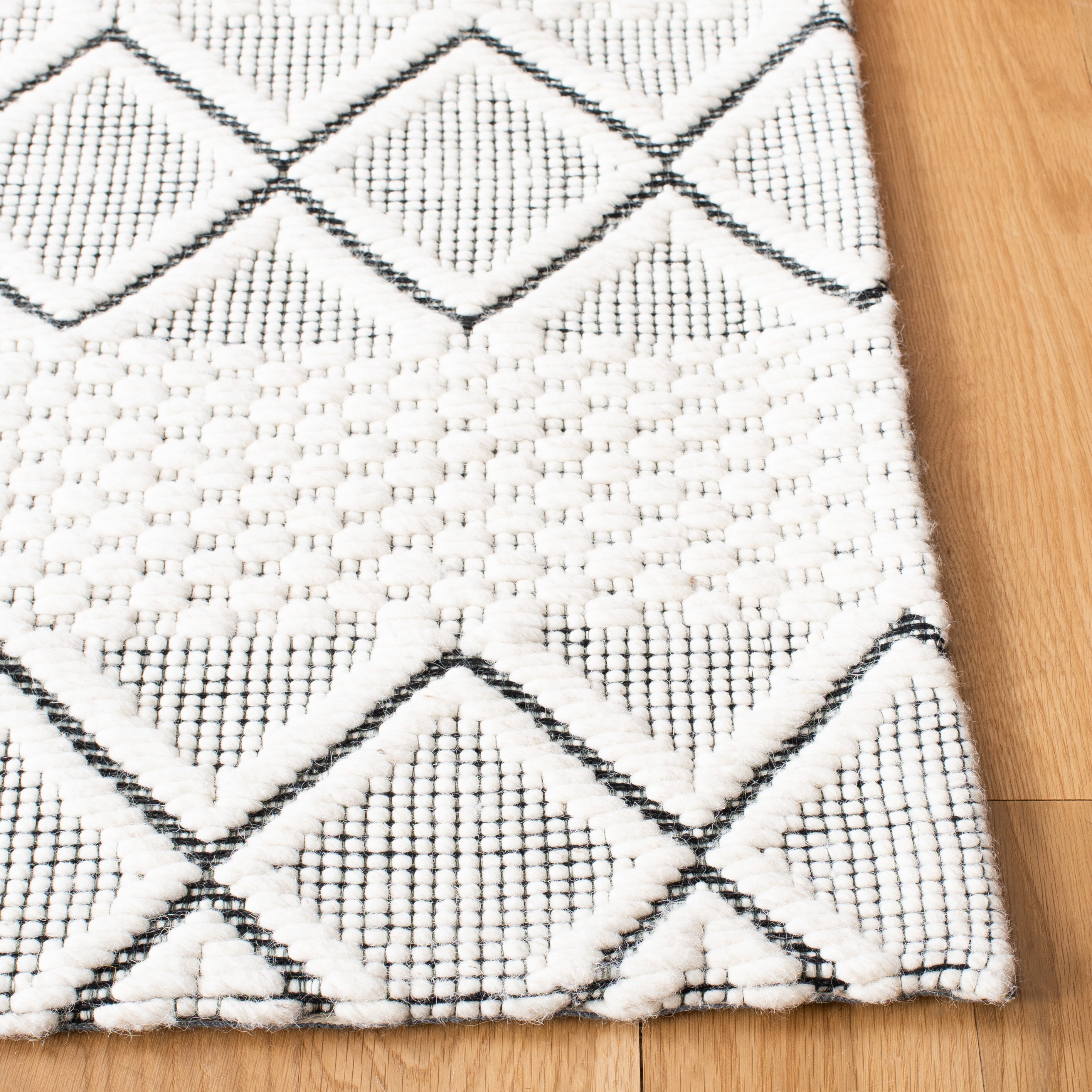 Safavieh MRB320A-29 rugs - View #6
