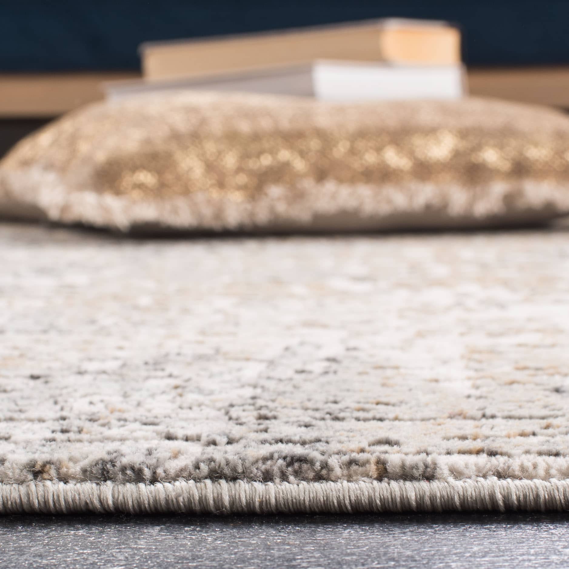 Safavieh VGE117A-7SQ rugs - View #4