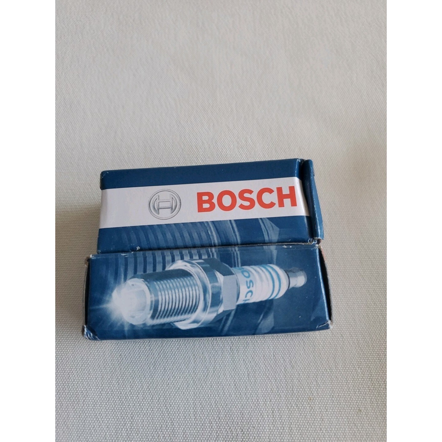 Bosch 7547 Spark-Plugs - View #2