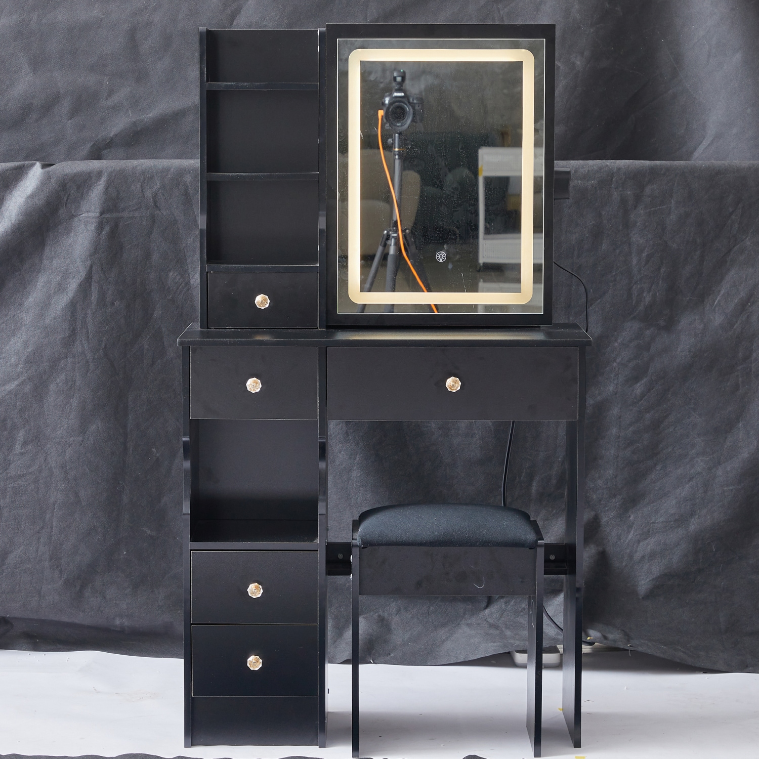 Streamdale Furniture W936P226035 Bedroom-Vanities - View #3