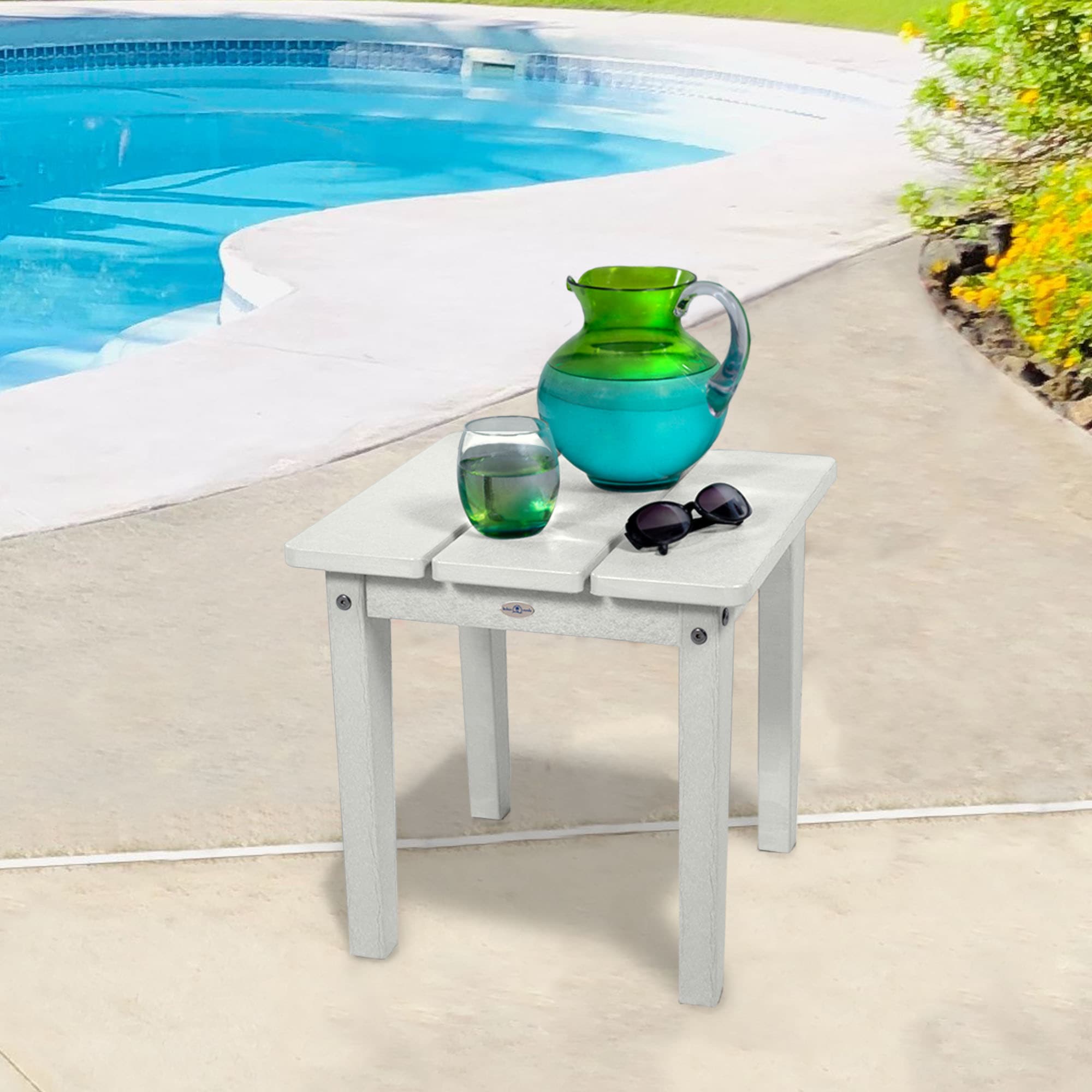 highwood BV-DSST2-CWH Cape Square Outdoor End Table 17-in W x 17-in L