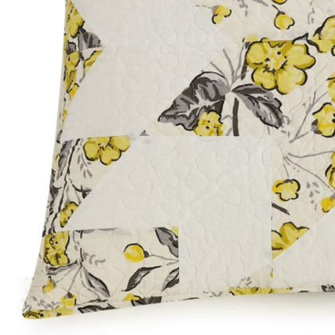Vera Bradley A047319YLOHE Pillow-Cases - View #4