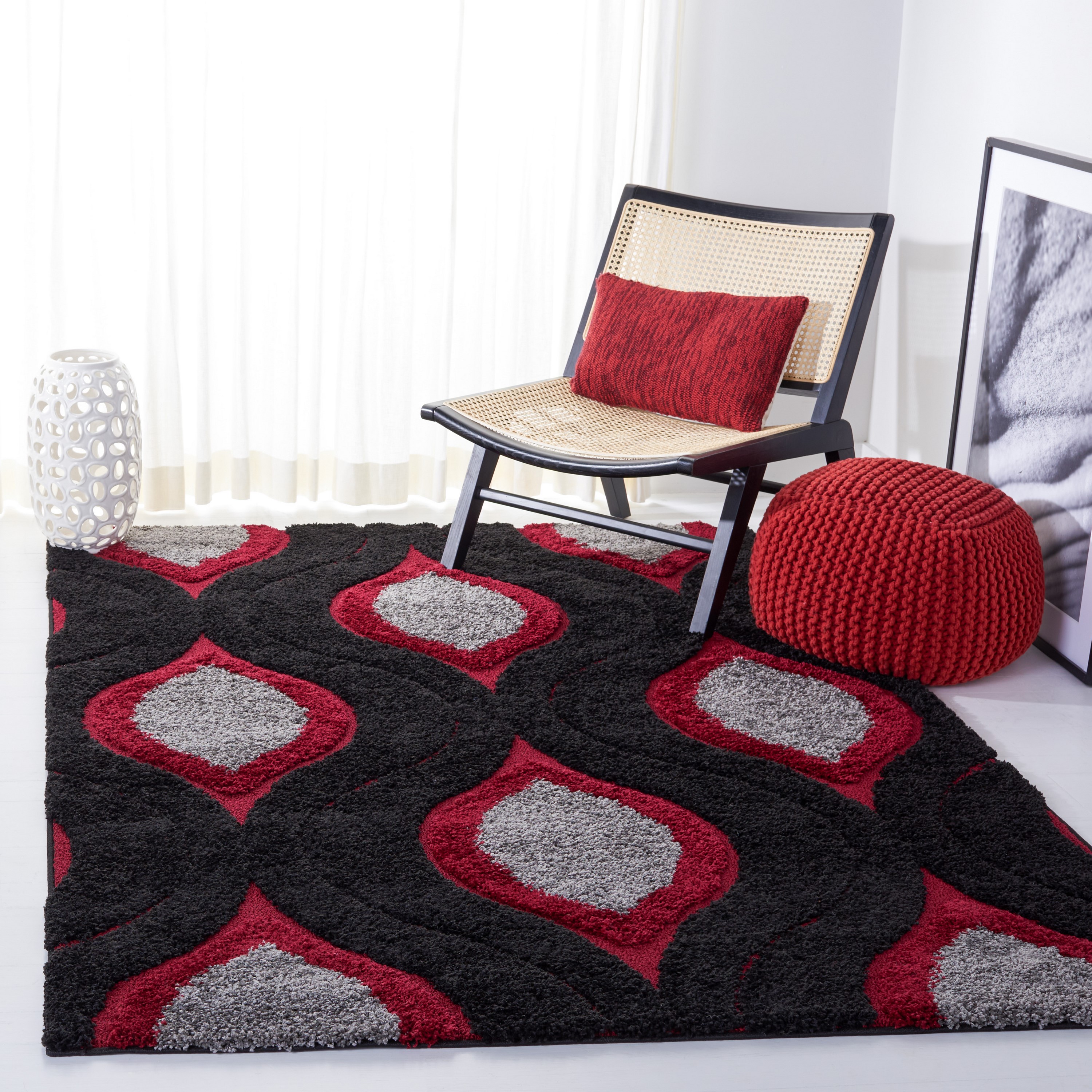 Safavieh SG461-9040-3 Florida Arcell Shag 3 x 5 (ft) Loomed Polypropylene Black/Red Rectangular Indoor Geometric Bohemian/Eclectic Throw rug