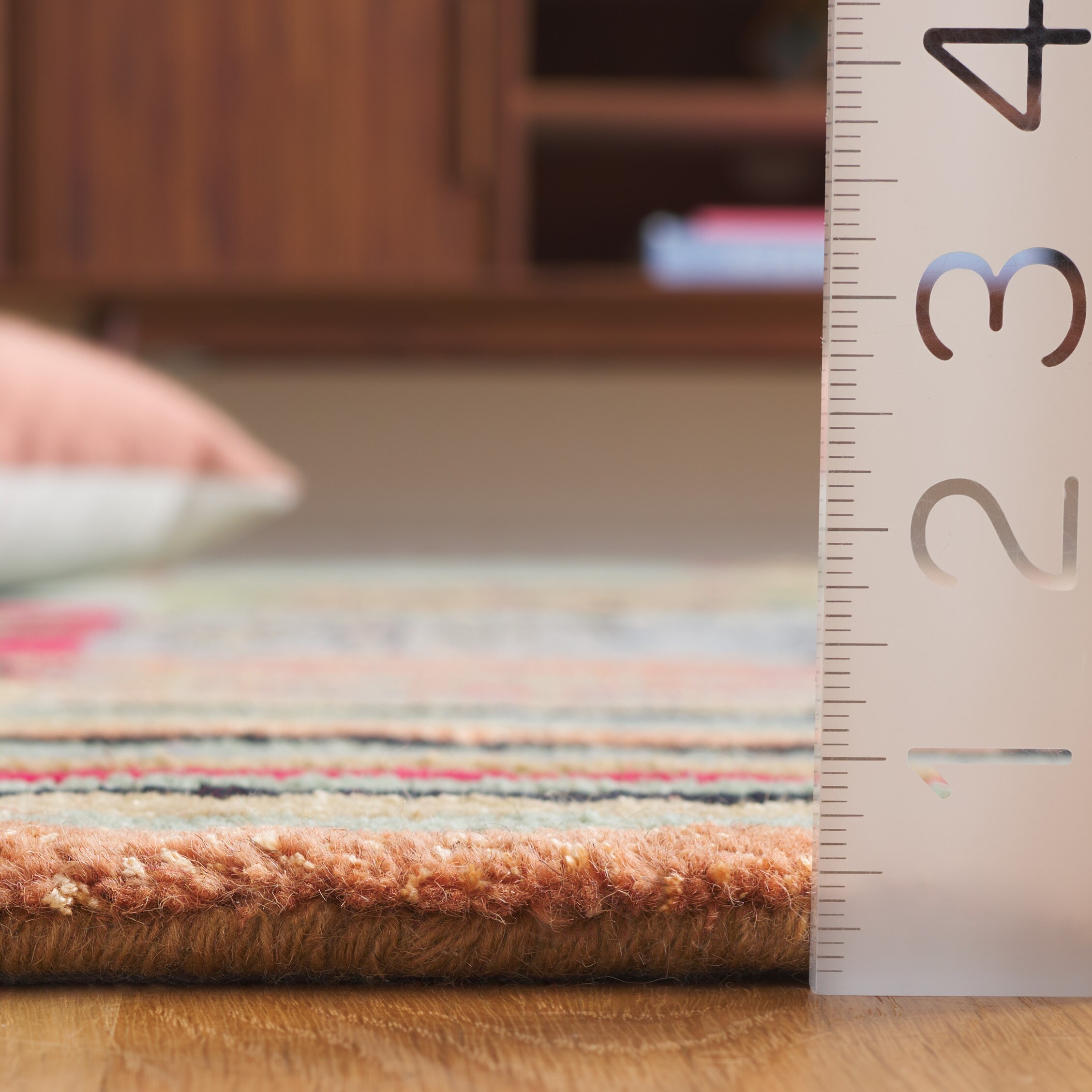Safavieh SOH817A-28 rugs - View #4