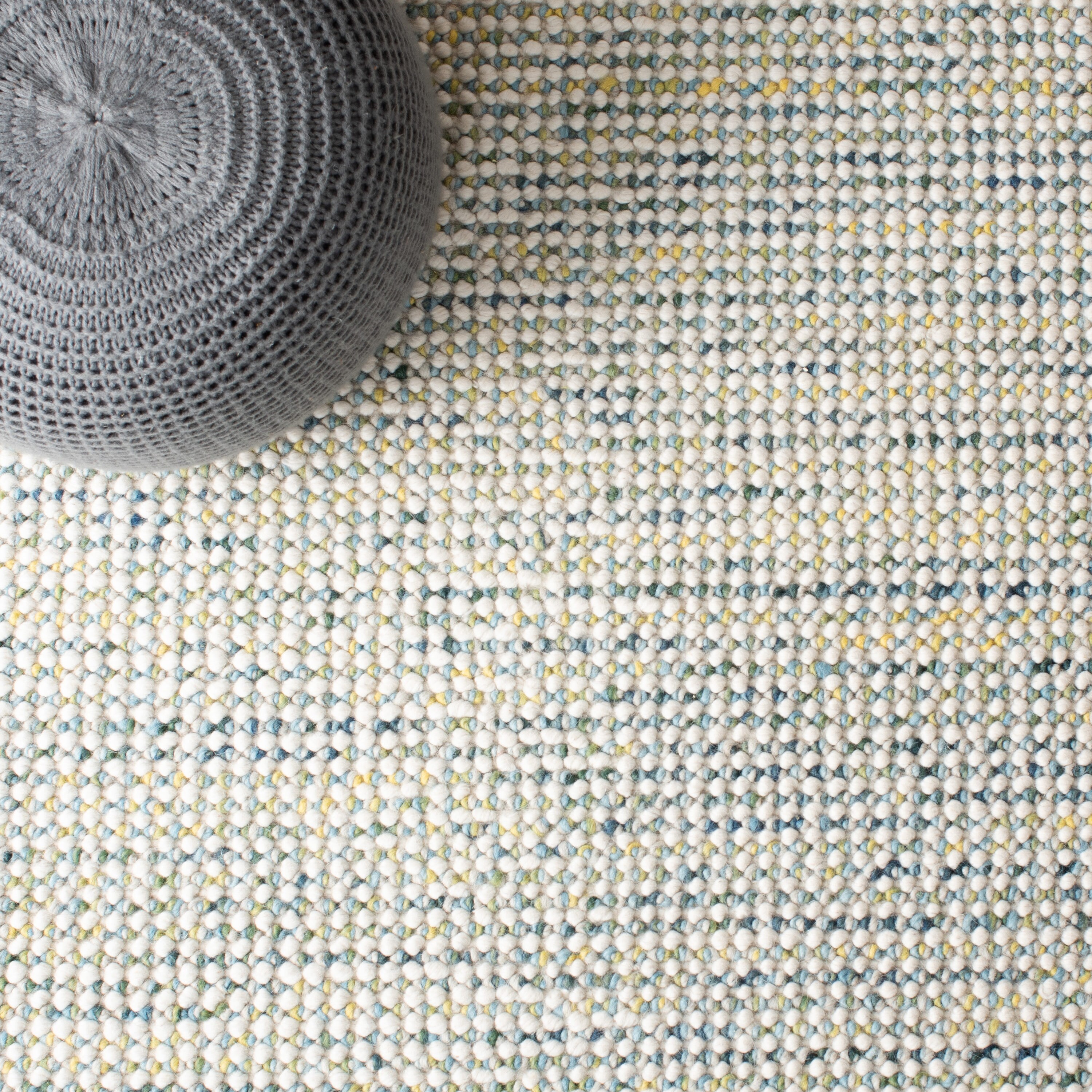 Safavieh VRM401M-6SQ rugs - View #7