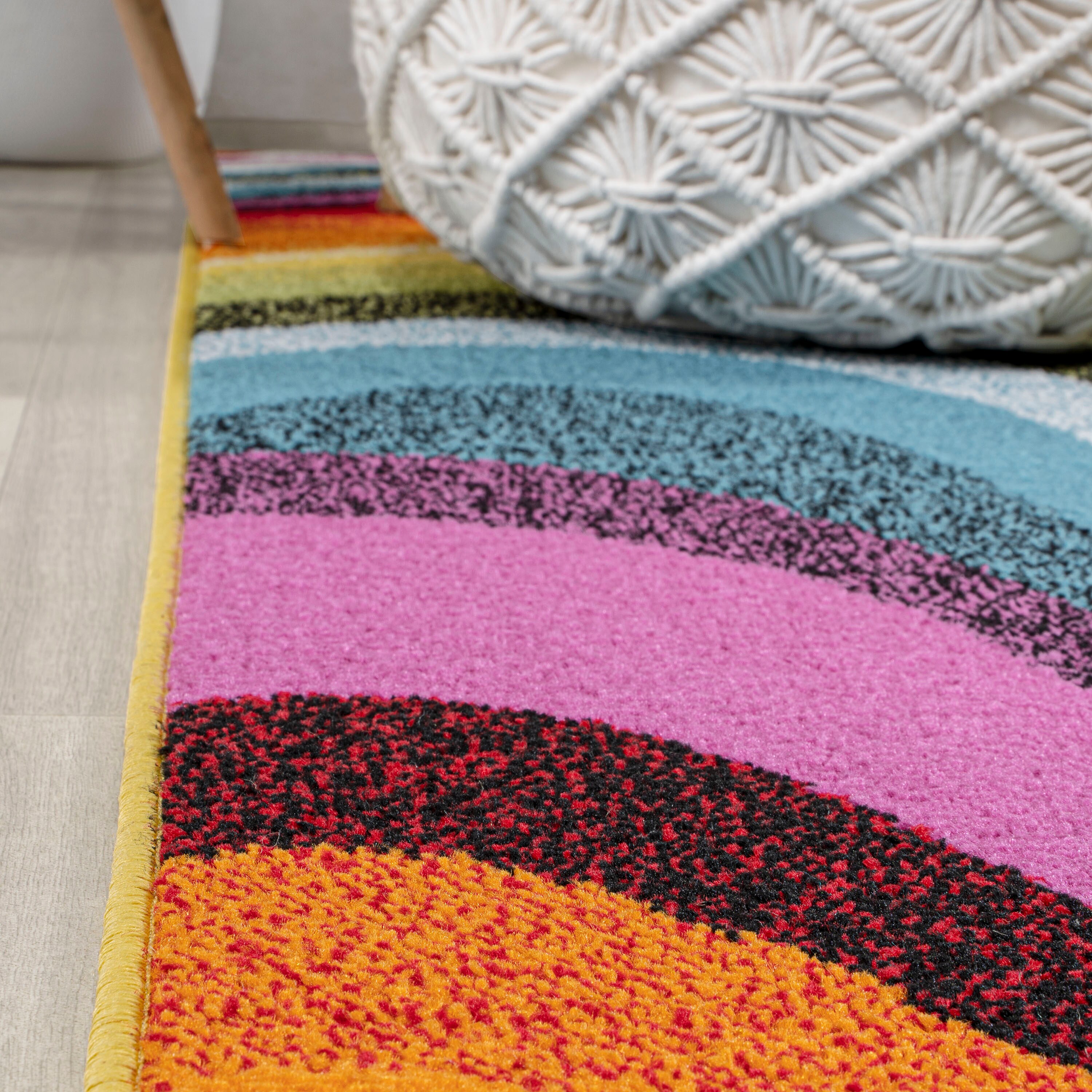 Colorful Abstract Swirl Multicolor 5 x 8 Area Rug