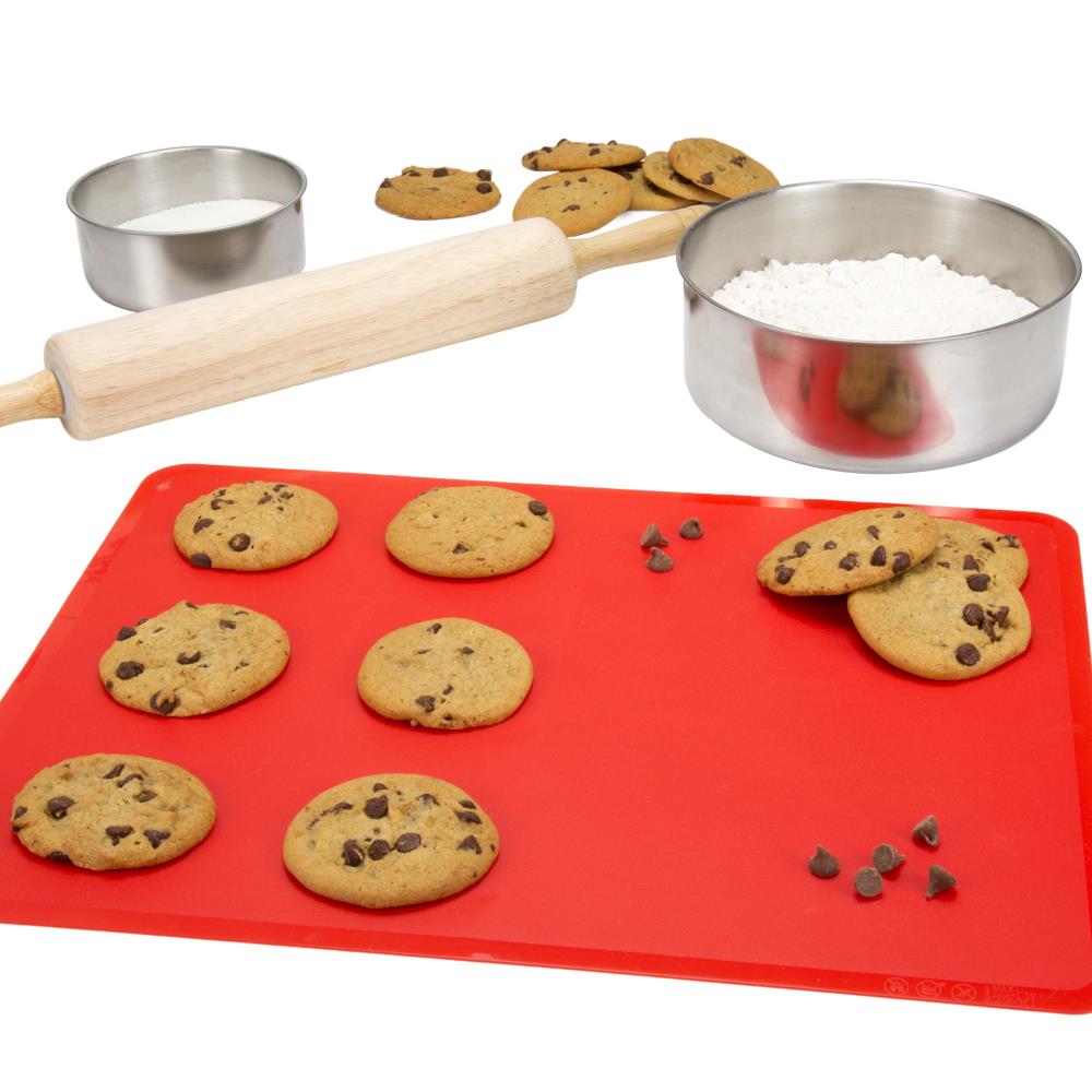 Hastings Home Silicone Bakeware Set, 18-Piece Set including Cupcake Molds, Muffin  Pan, Bread Pan, Cookie Sheet, Bundt Pan, Baking Supplies by Classic Cuisine  in the Bakeware department at