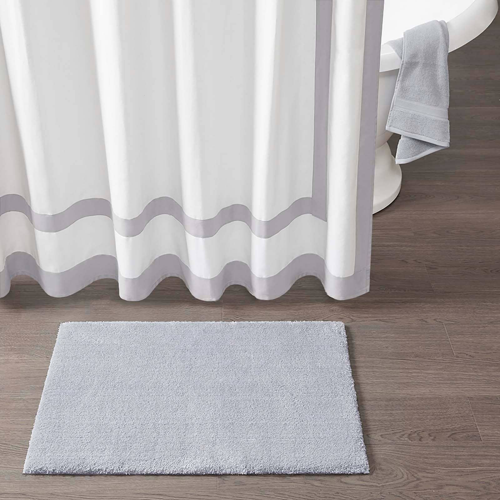 Polyester Bath Rug Extra Thick Tufted Microfiber Non-Slip Quick Dry Bath Mats for Bathroom Floor