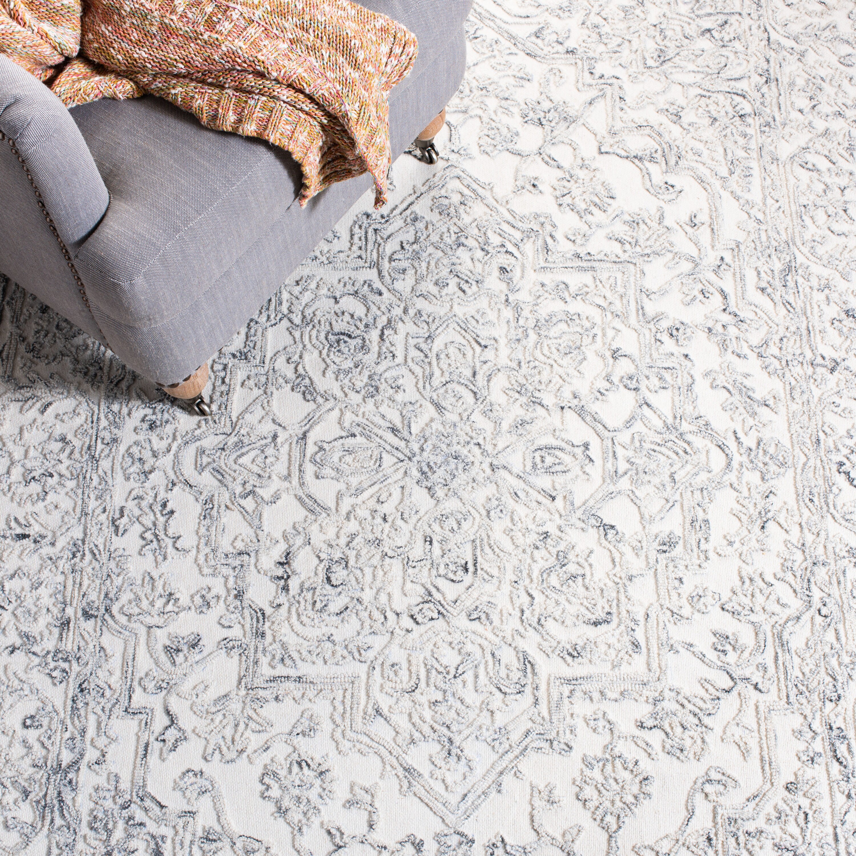 Safavieh TRC302H-6R rugs - View #6