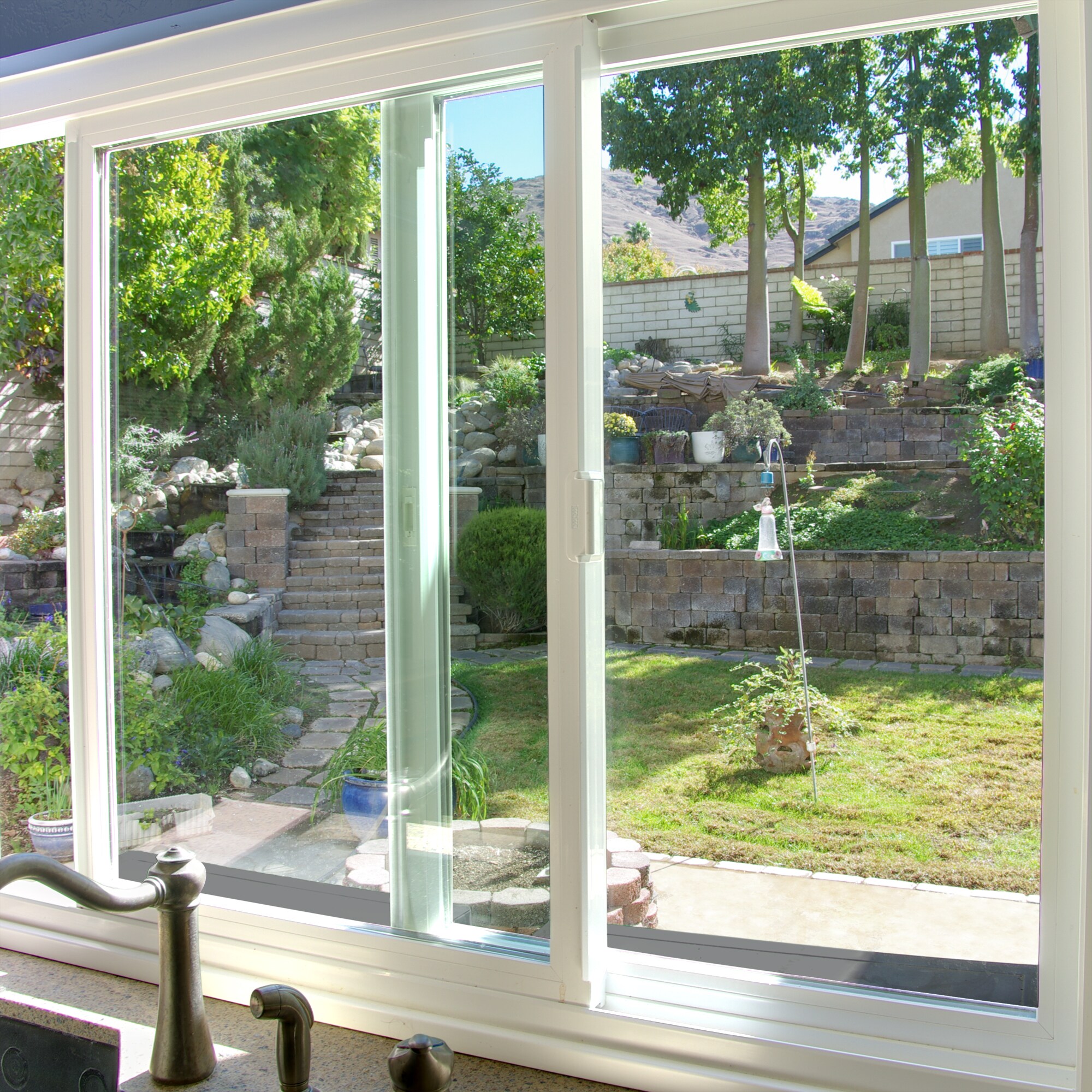 Prime-Line TH 23054 Horizontal-Sliding-Window-Sash-Locks - View #3