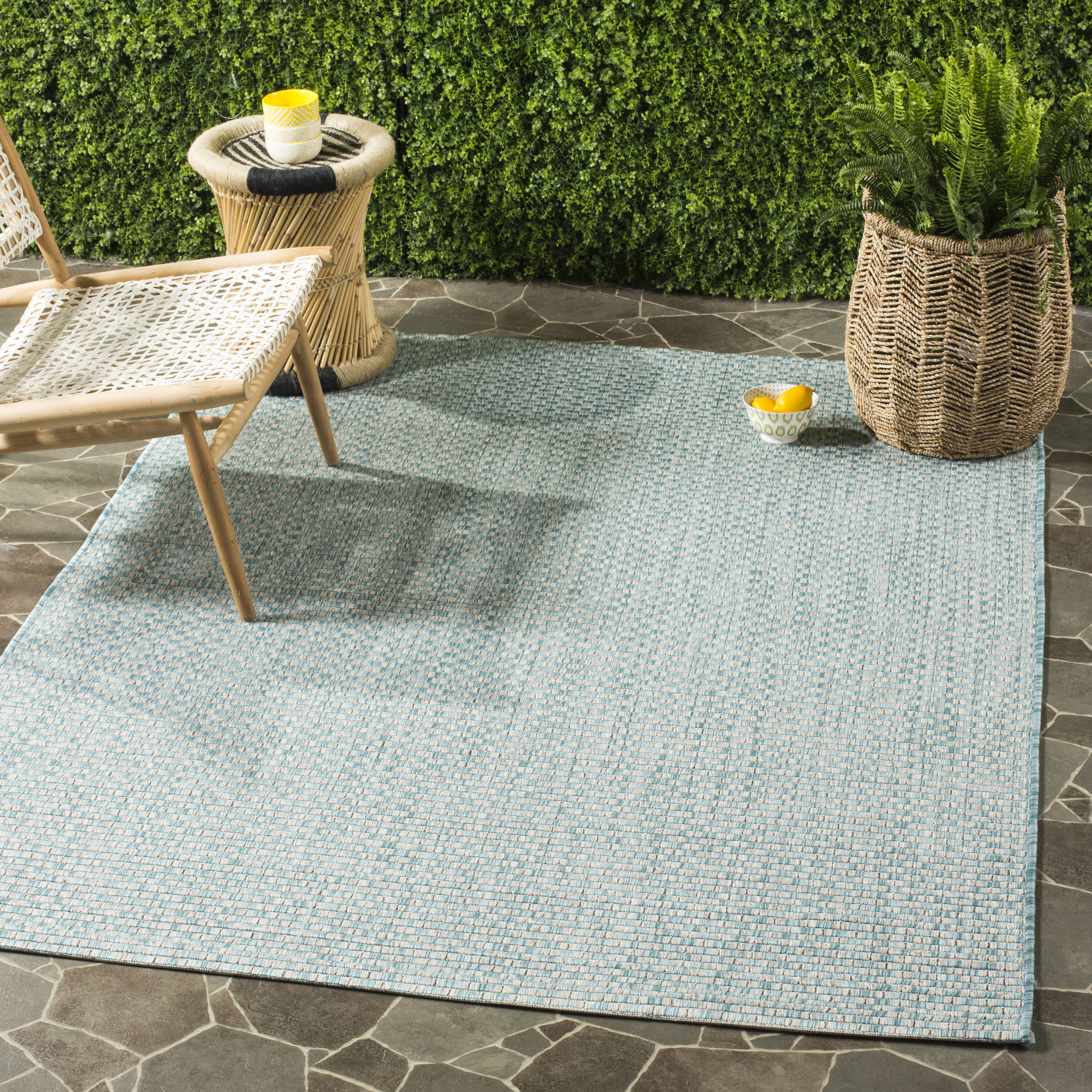 Safavieh CY8653-37121-8SQ Courtyard Salvador 8 x 8 (ft) Loomed Polypropylene Light Blue/Light Gray Square Indoor/Outdoor Area rug