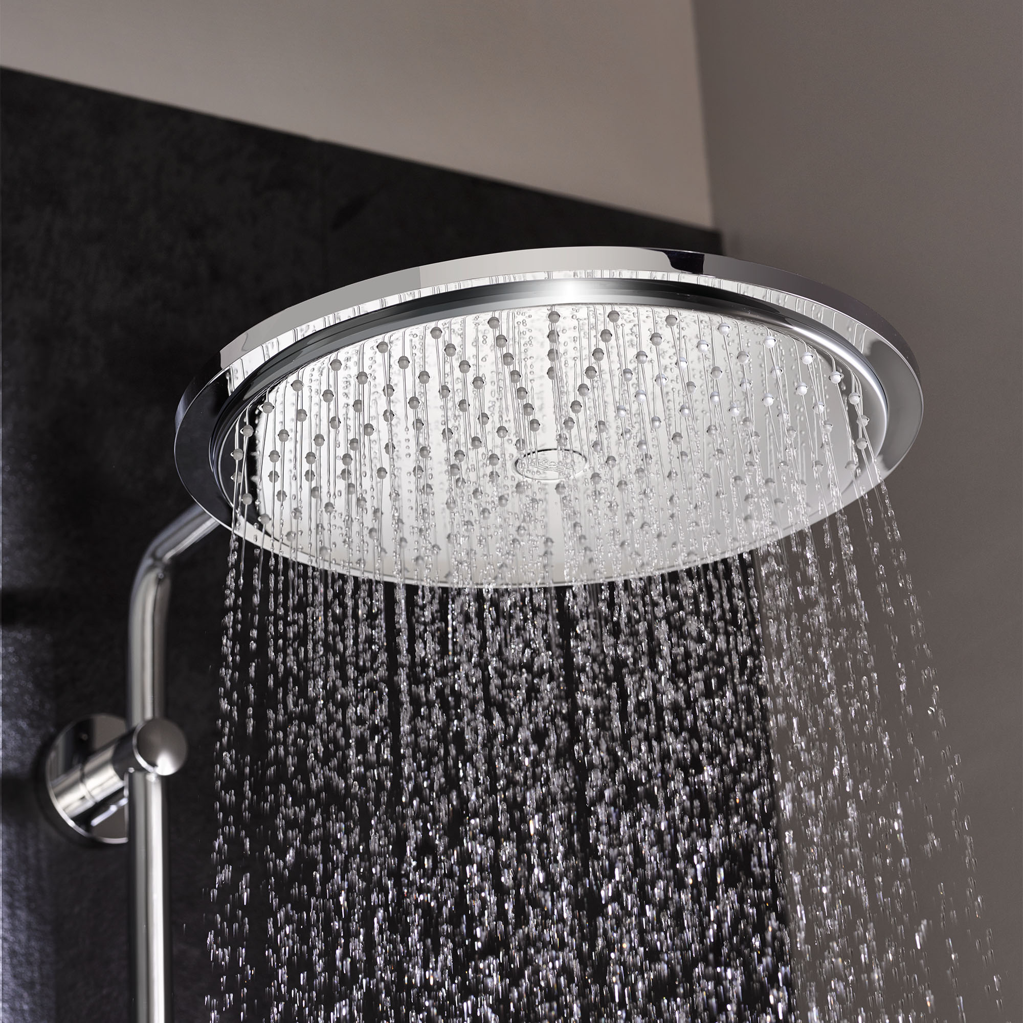 GROHE Starlight Chrome 12.1875-in Round Fixed Rain Shower Head 1.8-GPM ...