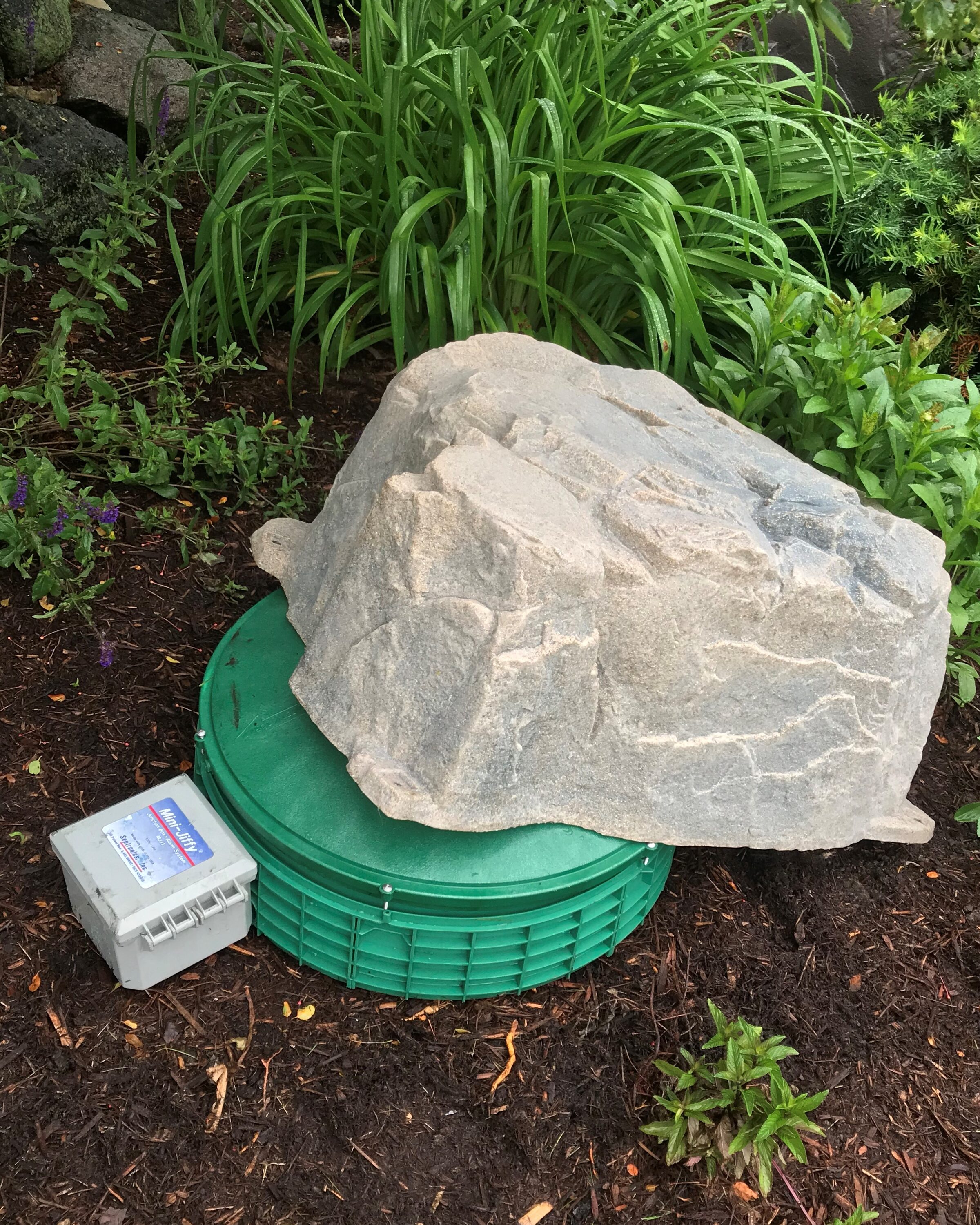 Dekorra 111-FS Well-Pump-Covers - View #2