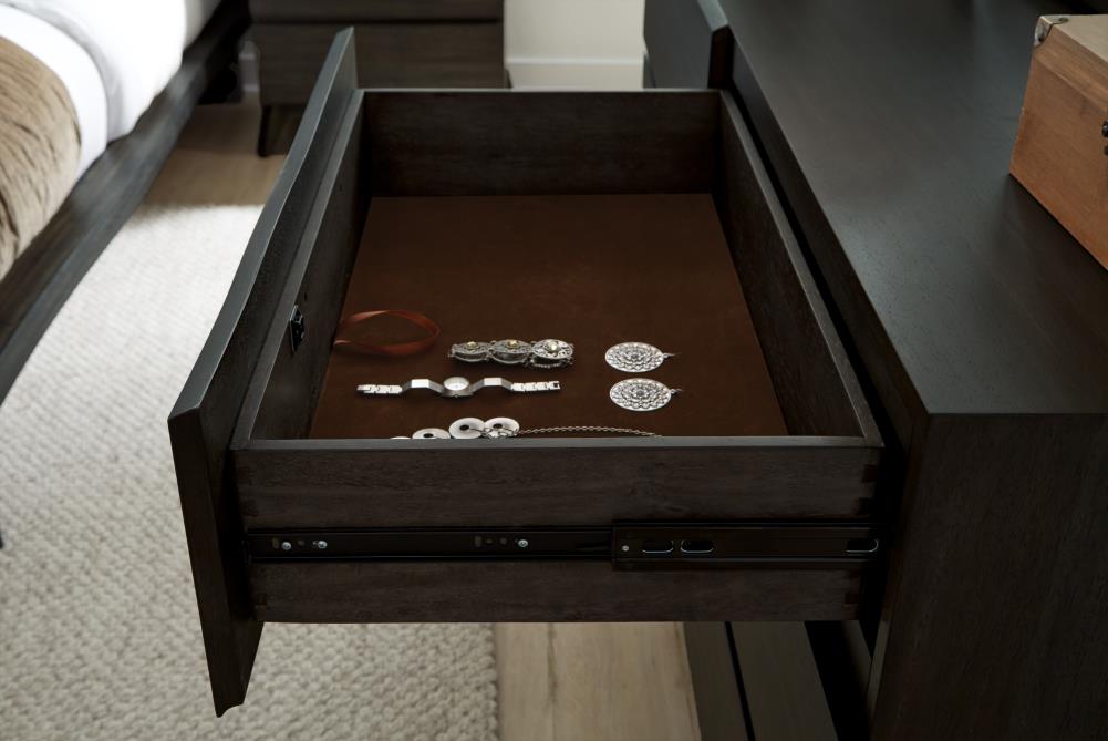 Modus Furniture 6RP782 dressers - View #4