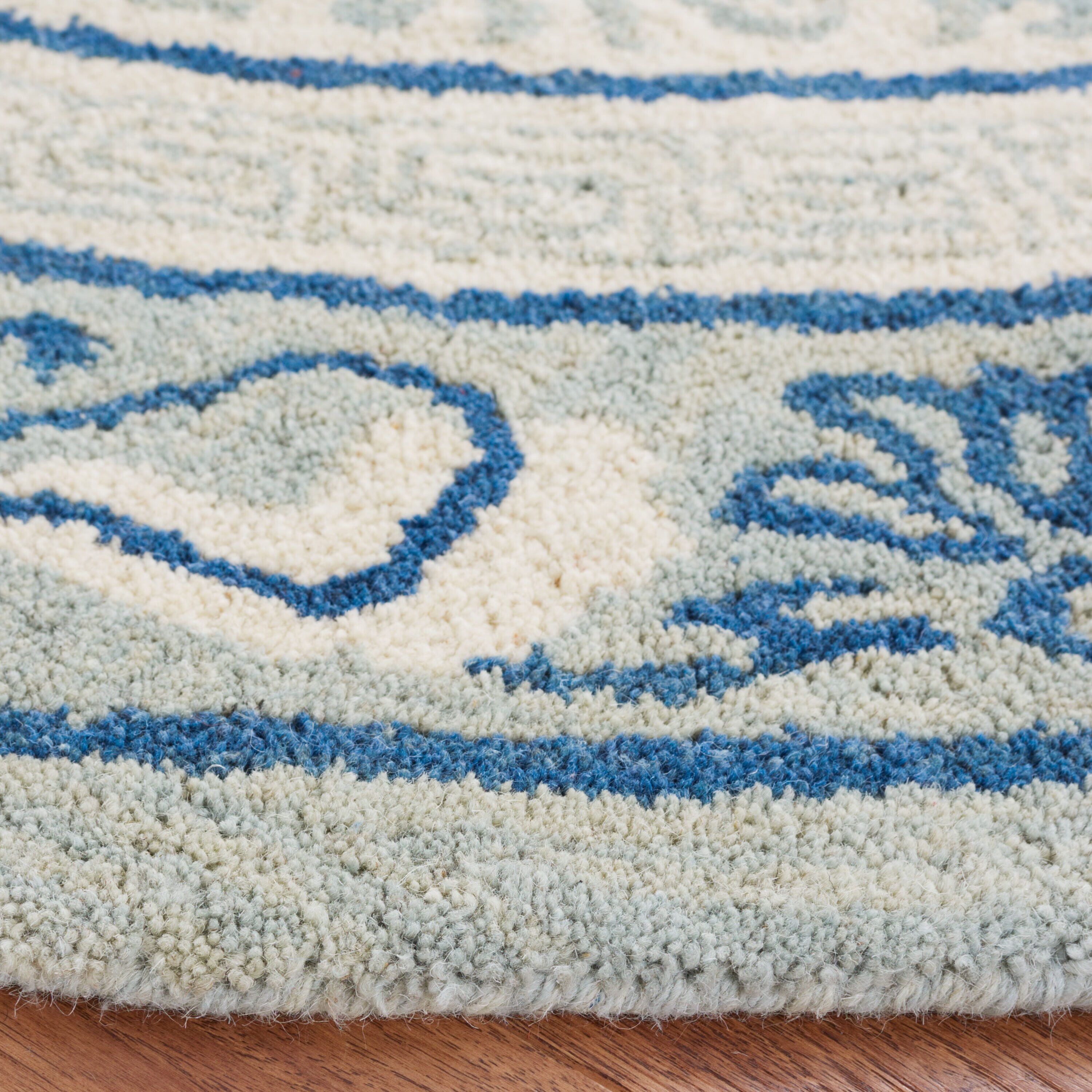 Safavieh AT860L-6R rugs - View #3