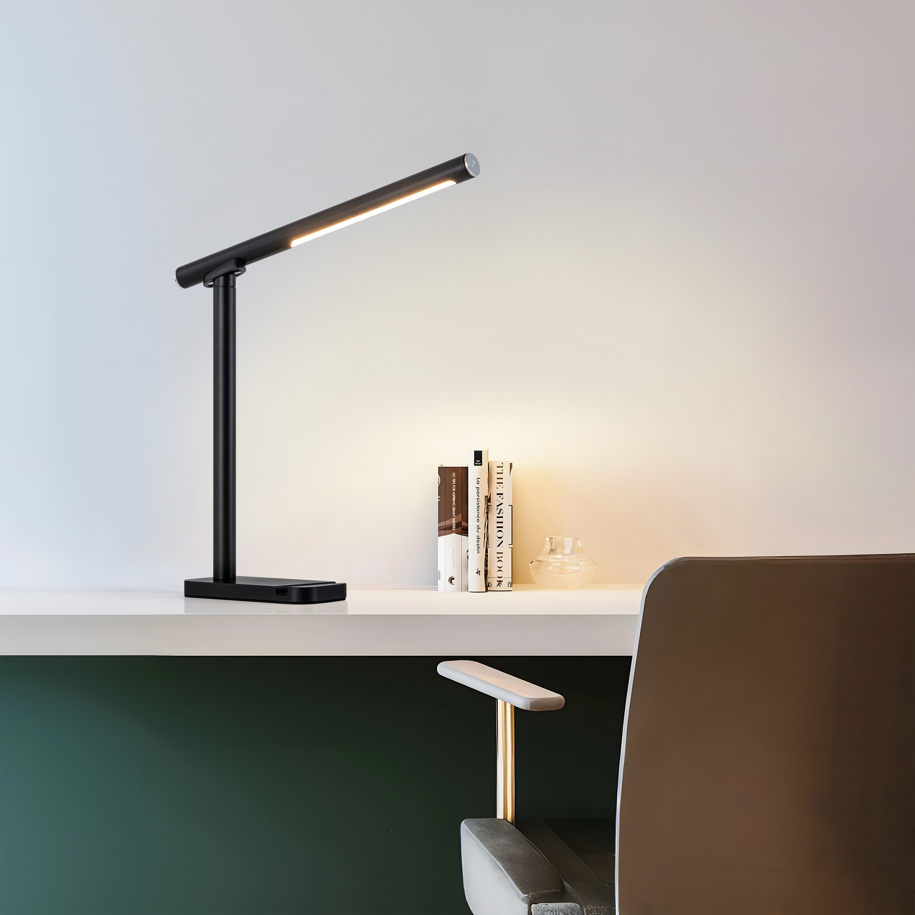 GoYeel 15.7-in Adjustable Matte Black Touch Swing-arm Desk Lamp with Metal Shade