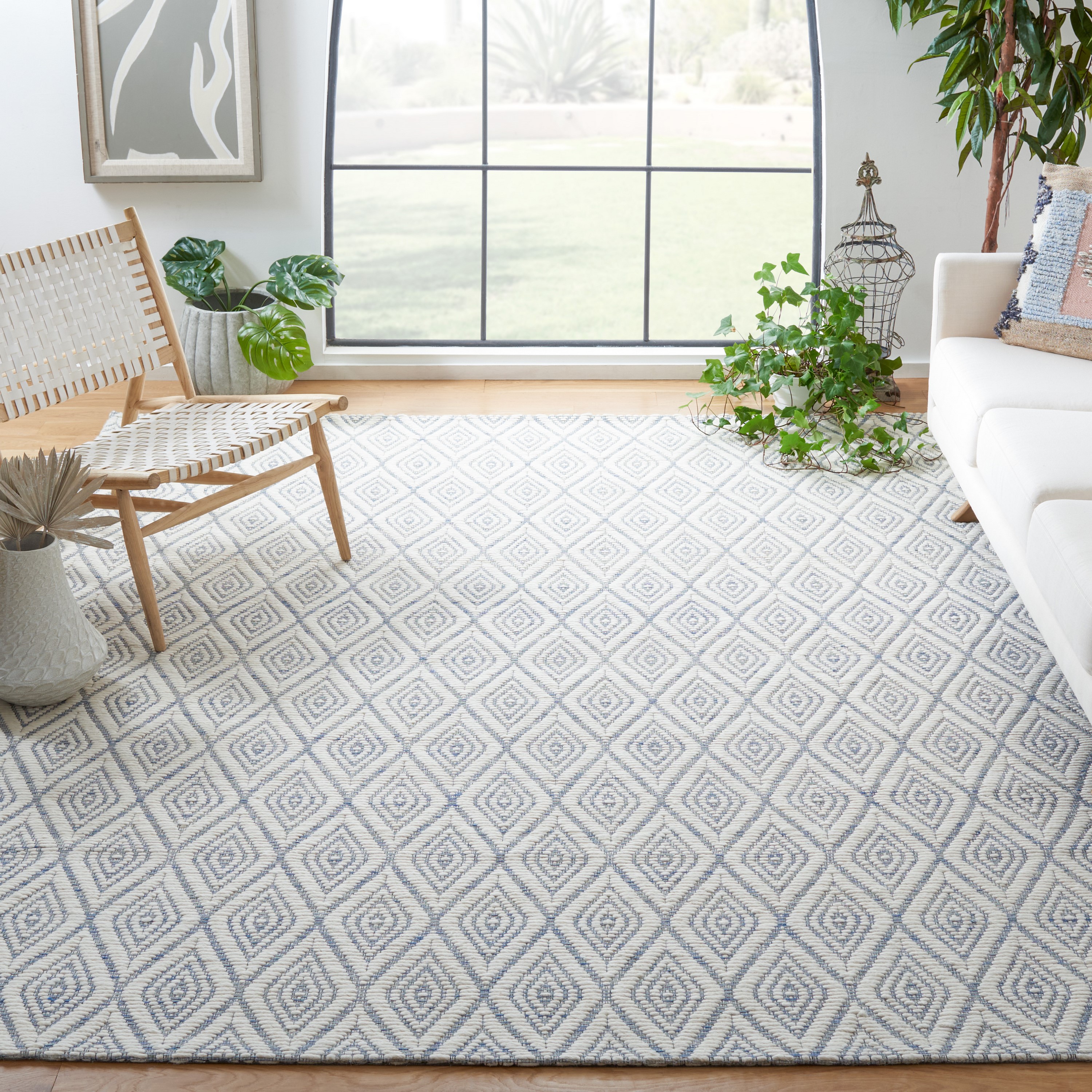 Safavieh MRB308M-8 Marbella Austra 8 x 10 (ft) Wool Blue/Ivory Rectangular Indoor Geometric Bohemian/Eclectic Area rug