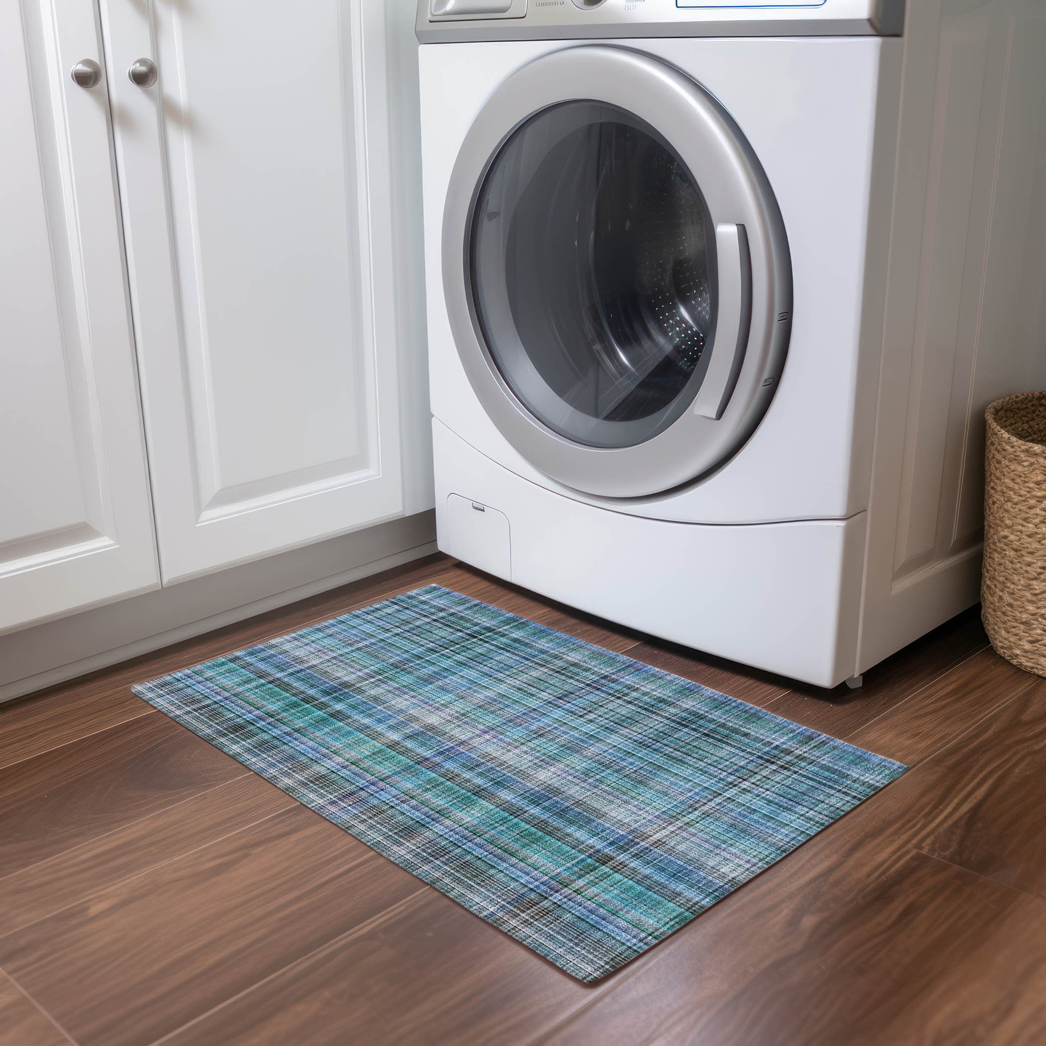 Teal Plaid Machine-Washable Synthetic Indoor/Outdoor Rug