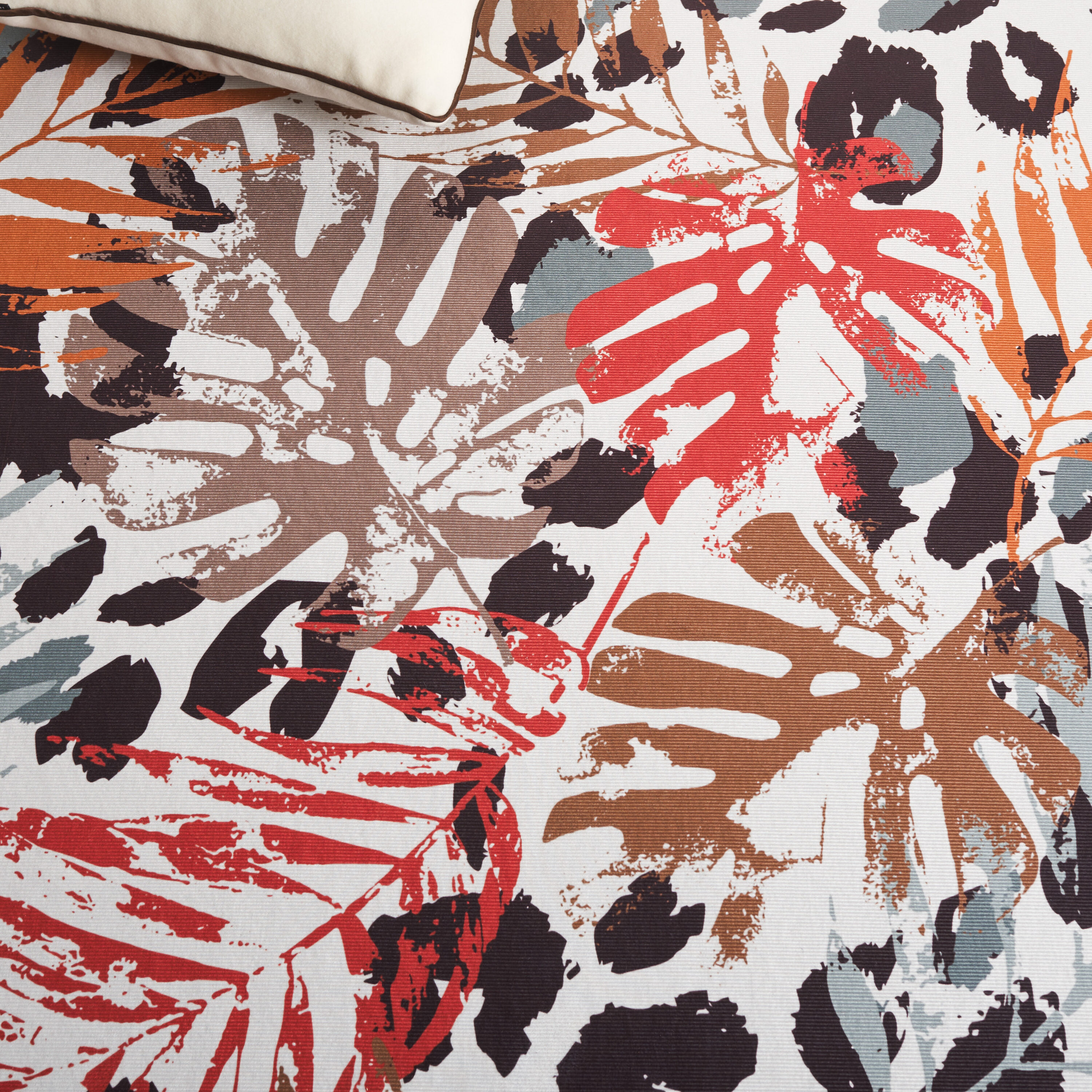 Safavieh MBU826Q-4 rugs - View #5