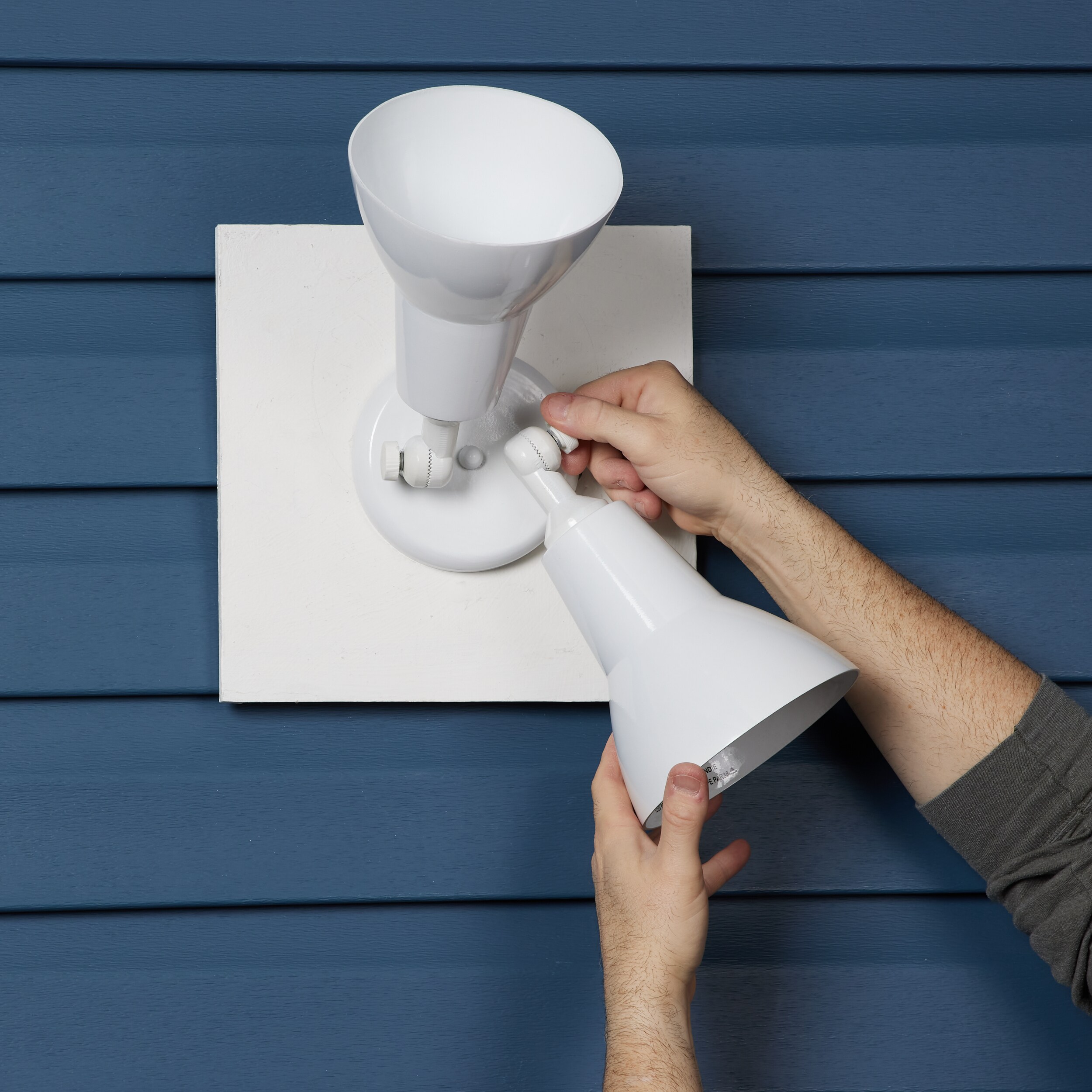 Maxim Lighting 92008WT Outdoor-Wall-Lighting - View #7