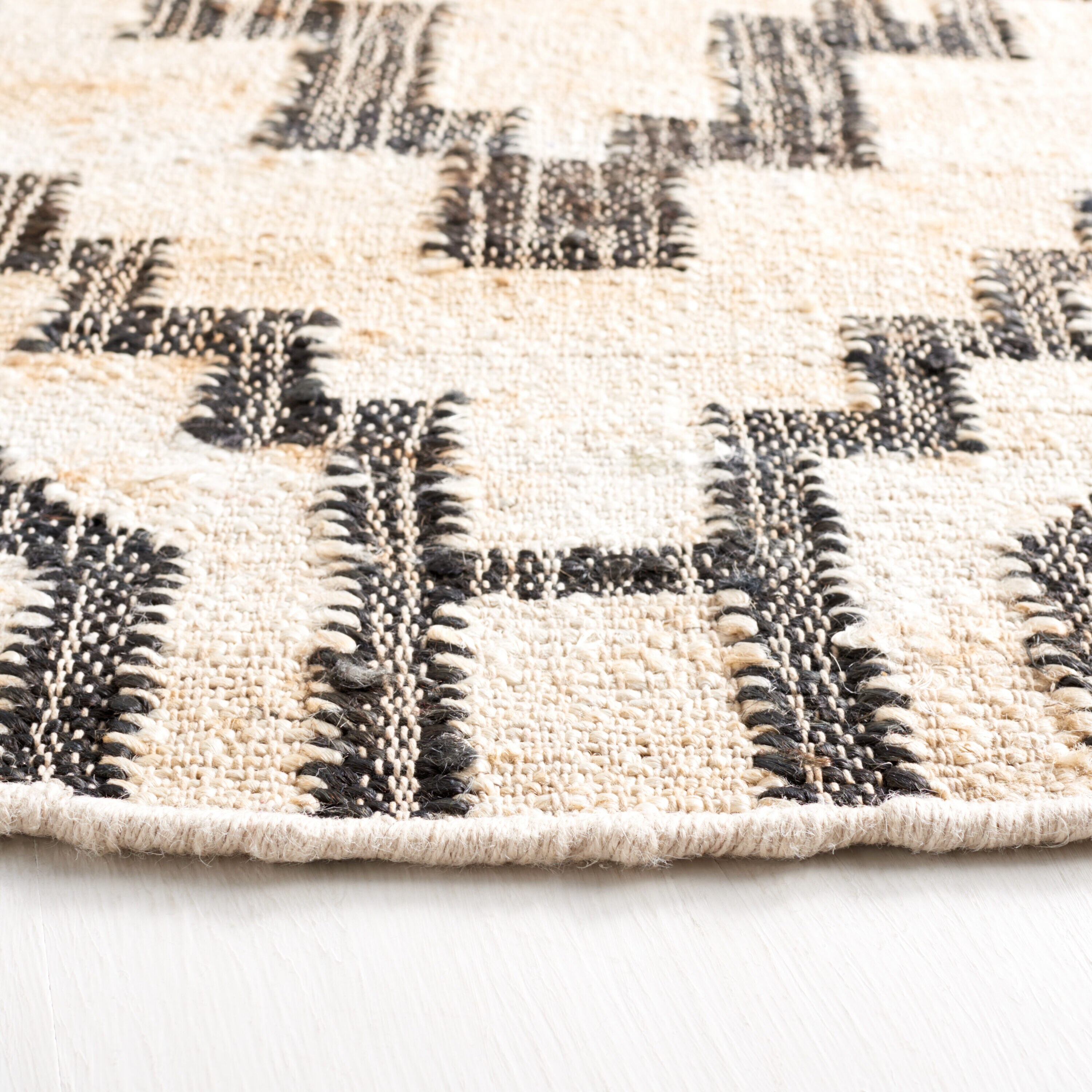Safavieh NFB750A-6R rugs - View #3