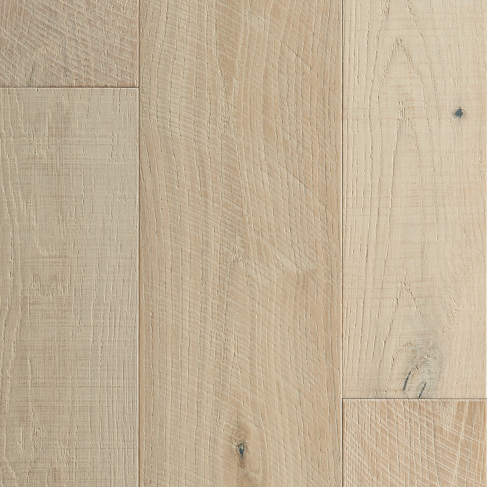 Villa Barcelona Terrassa French Oak Variable W x 1/2-in T x Varying Length Distressed Engineered Hardwood Flooring (24.93-sq ft) in Off-White -  LOWMSTG315EH