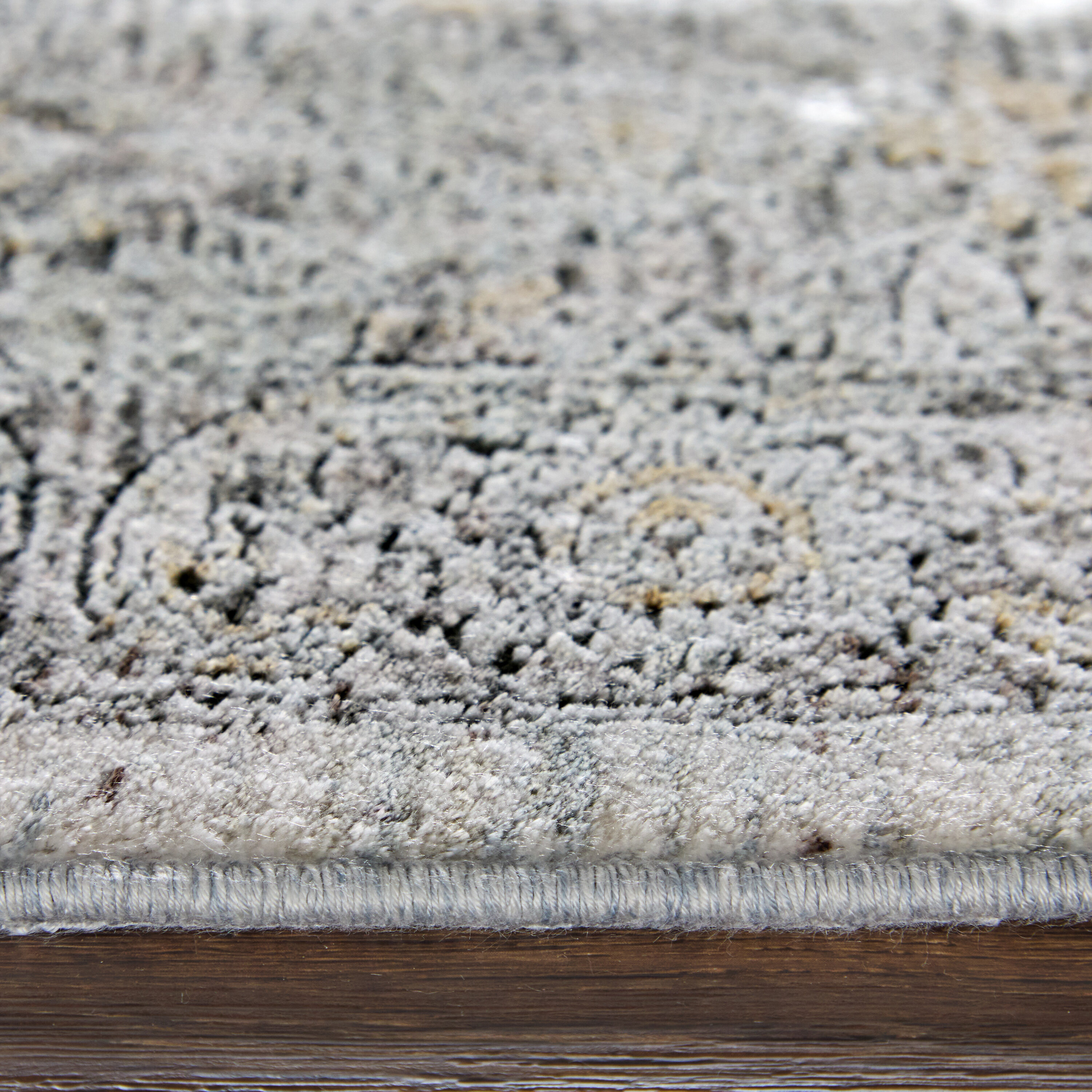 Ivory and Charcoal Rectangular Wool and Viscose Rug