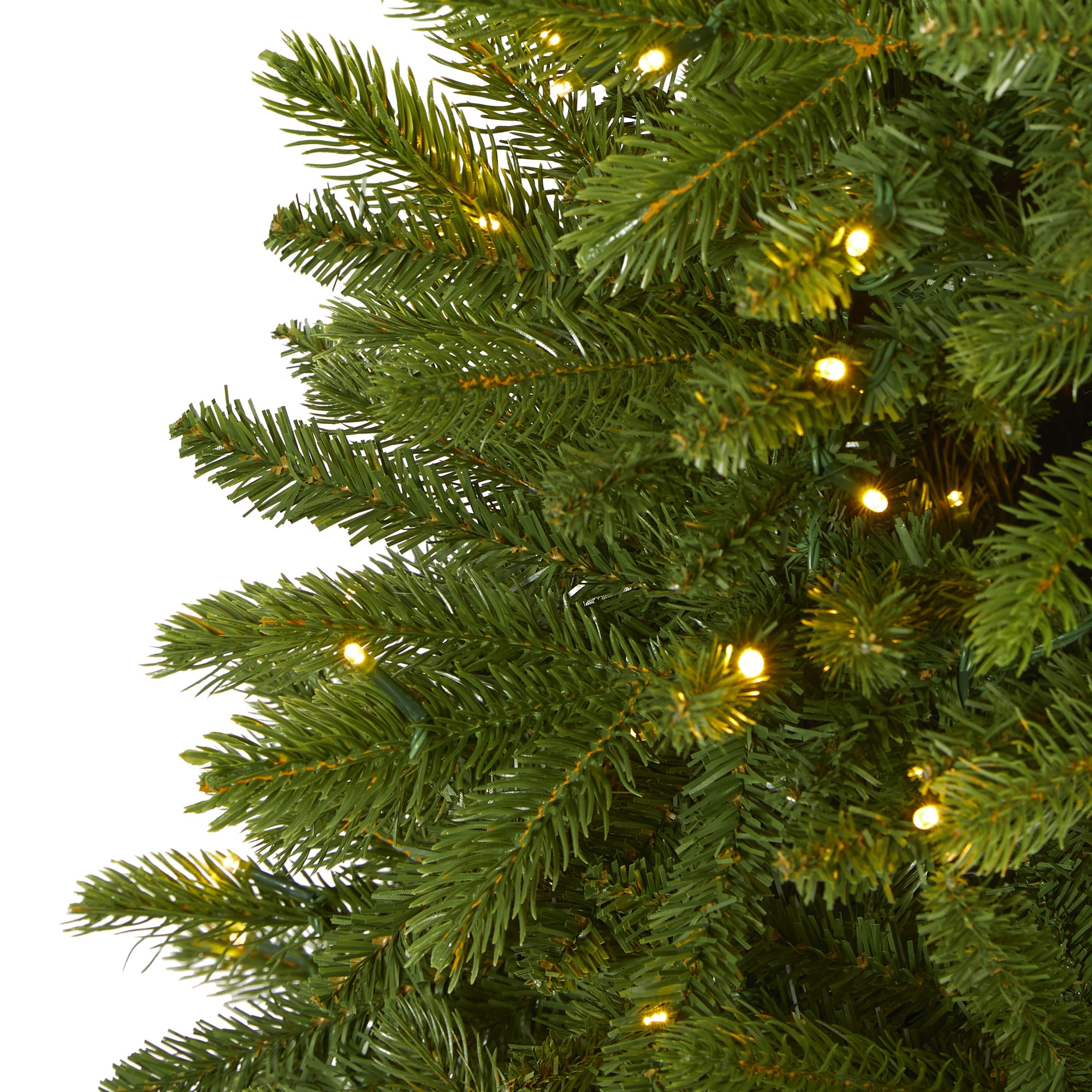 5 ft. Sierra Spruce Natural Look Artificial Christmas Tree with 200 Clear LED Lights