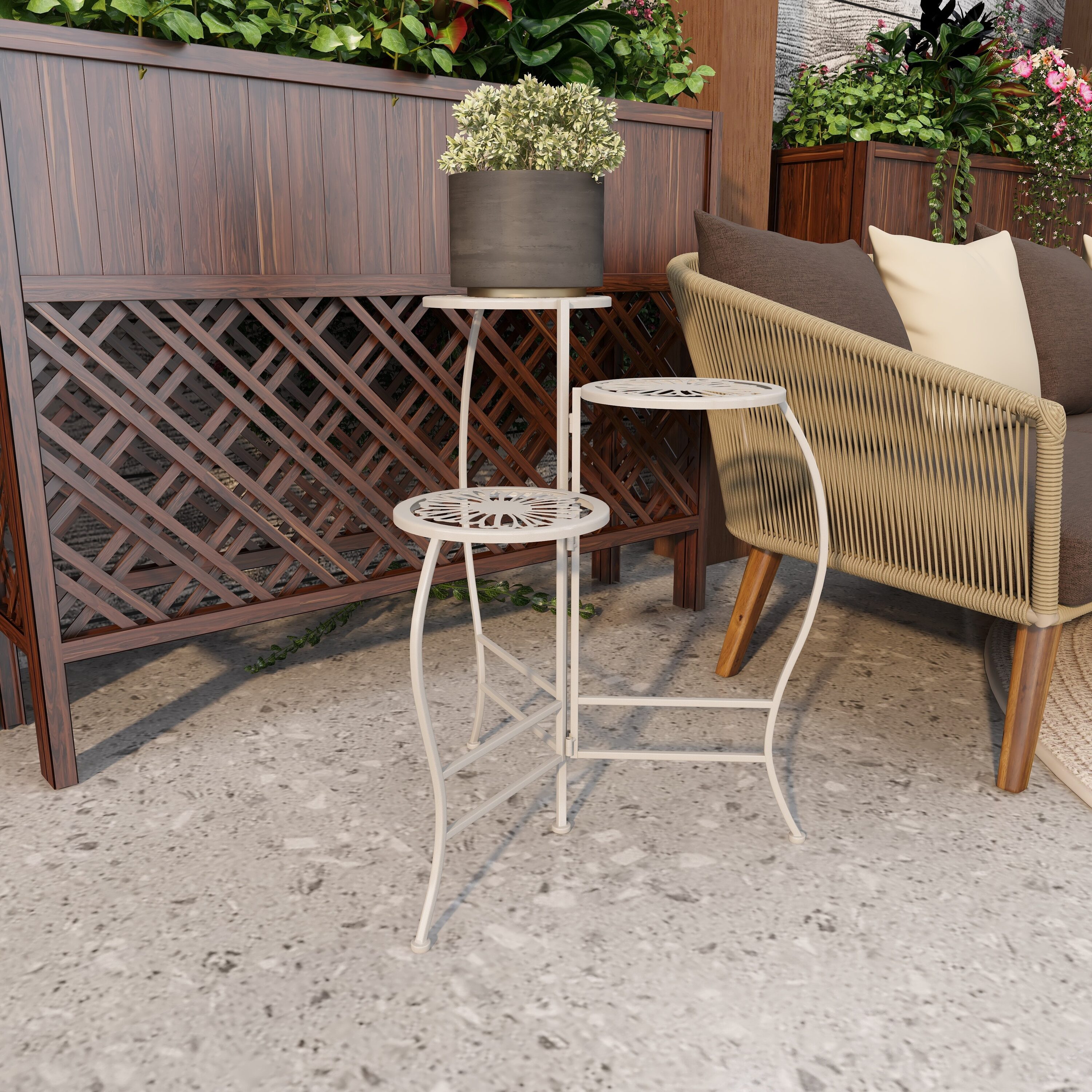 Grayson Lane 45081 24-in H x 21-in W Cream White 3 Tier Indoor/Outdoor Round Wrought iron Plant Stand
