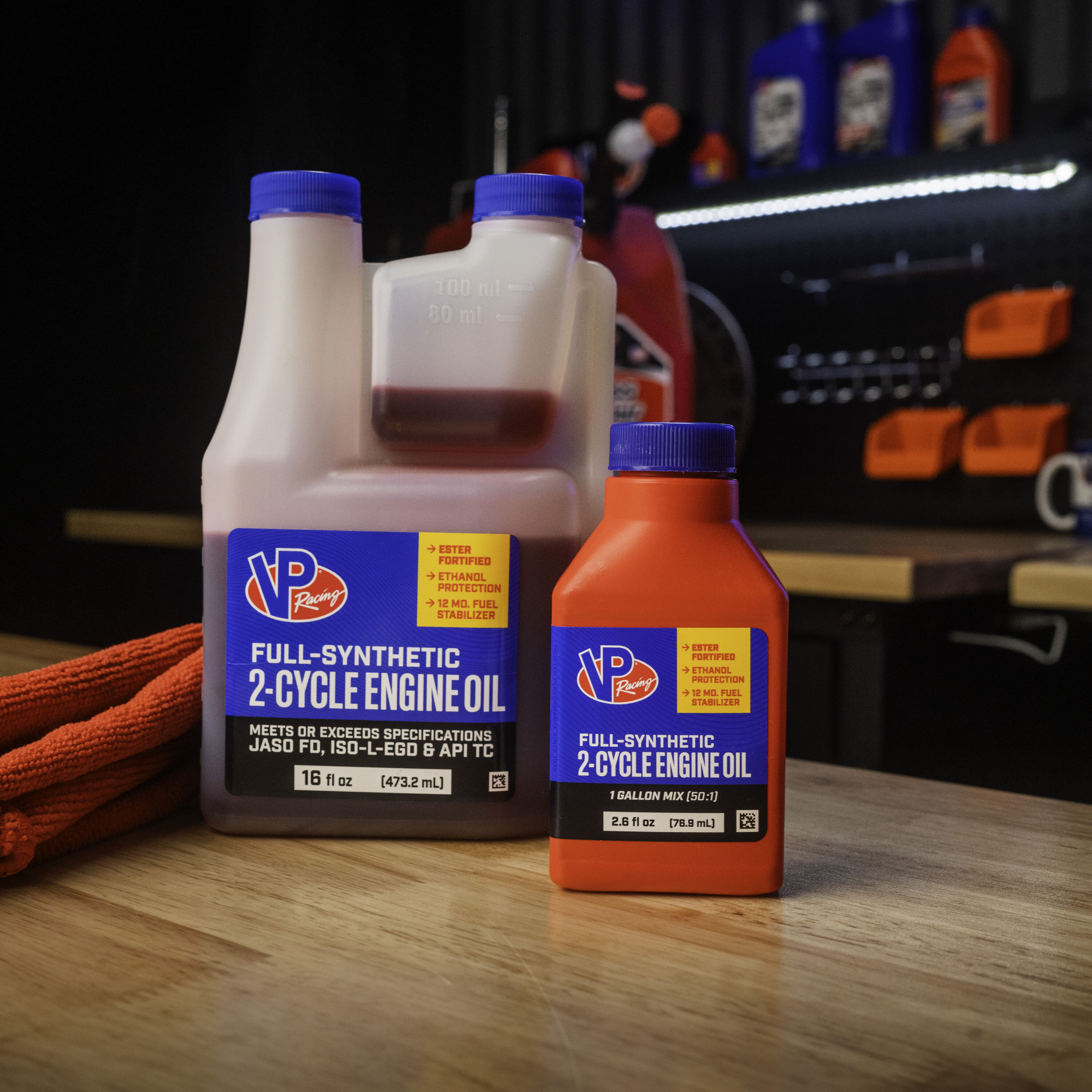 VP Racing Fuels 2907 Engine-Oil - View #5