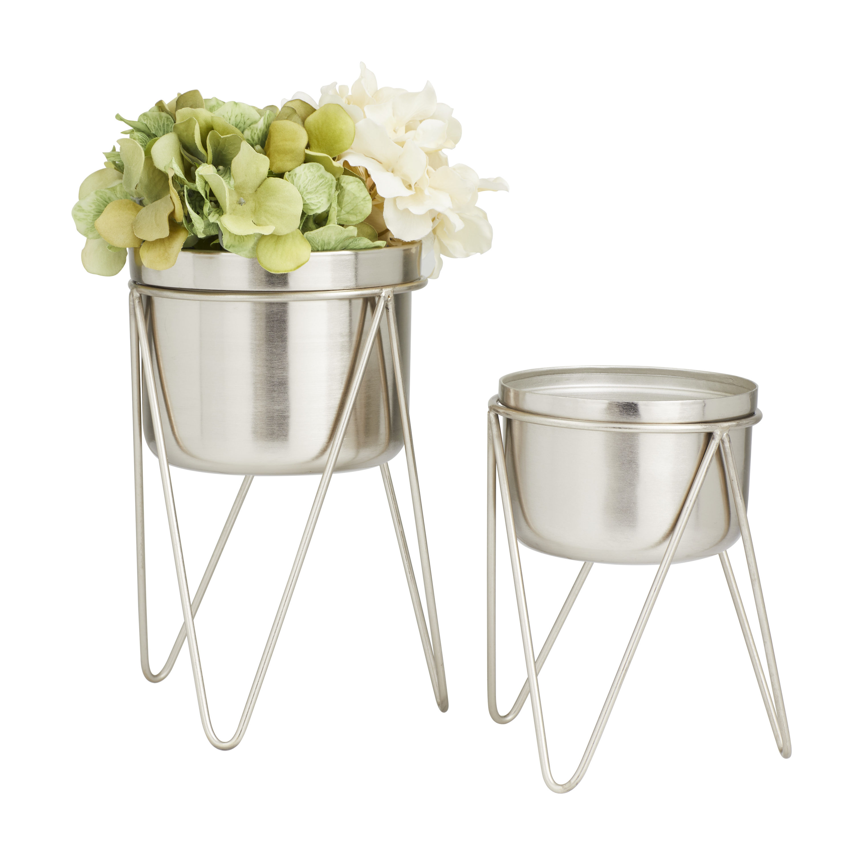 CosmoLiving Modern Silver Metal Planter Set of 2