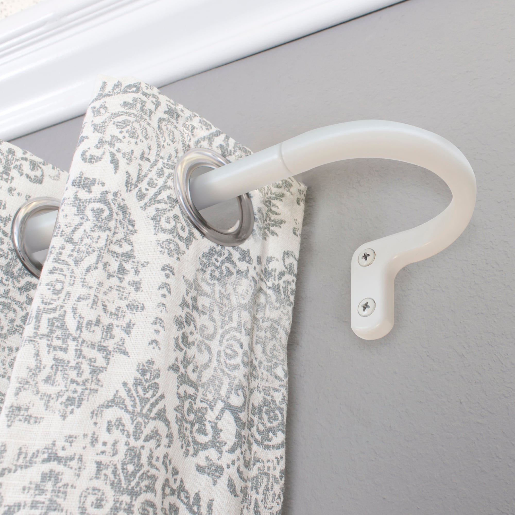 Decopolitan 31083-WT48 Curtain-Rods - View #3