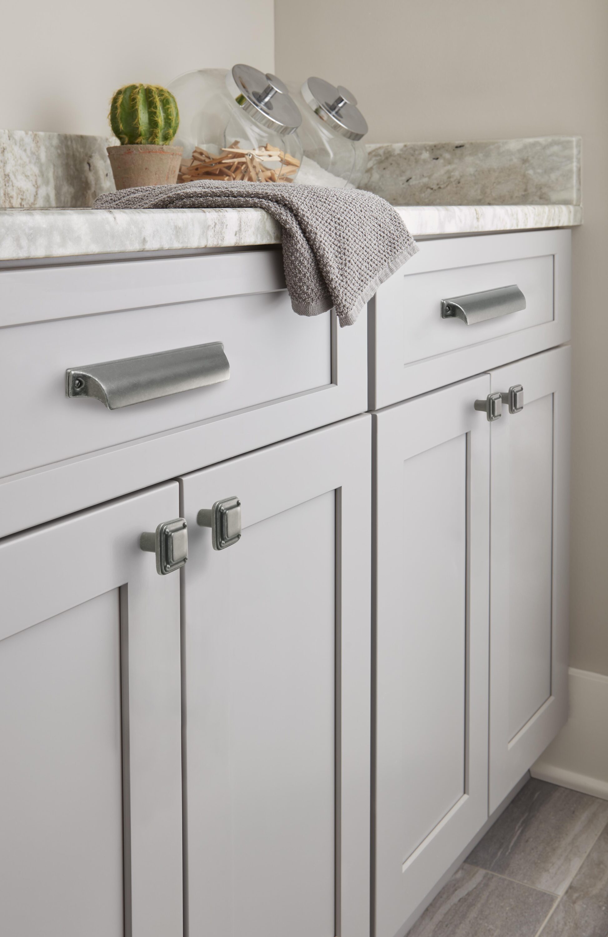 Amerock BP33308AIV Cabinet-Knobs - View #3