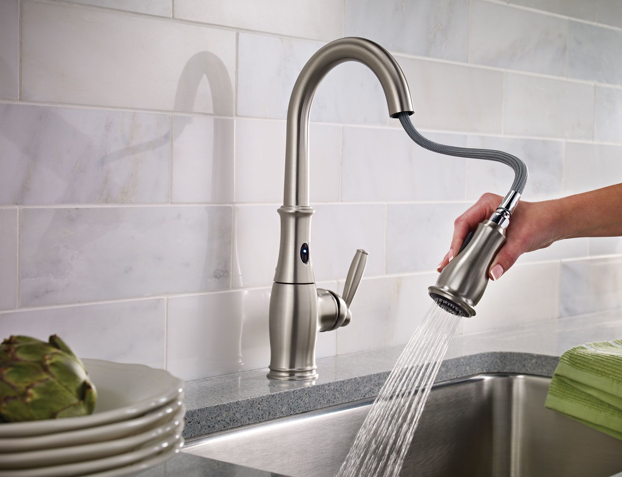 Moen Brantford Spot Resist Stainless Single Handle Pull-down Touchless Kitchen  Faucet with Deck Plate in the Kitchen Faucets department at