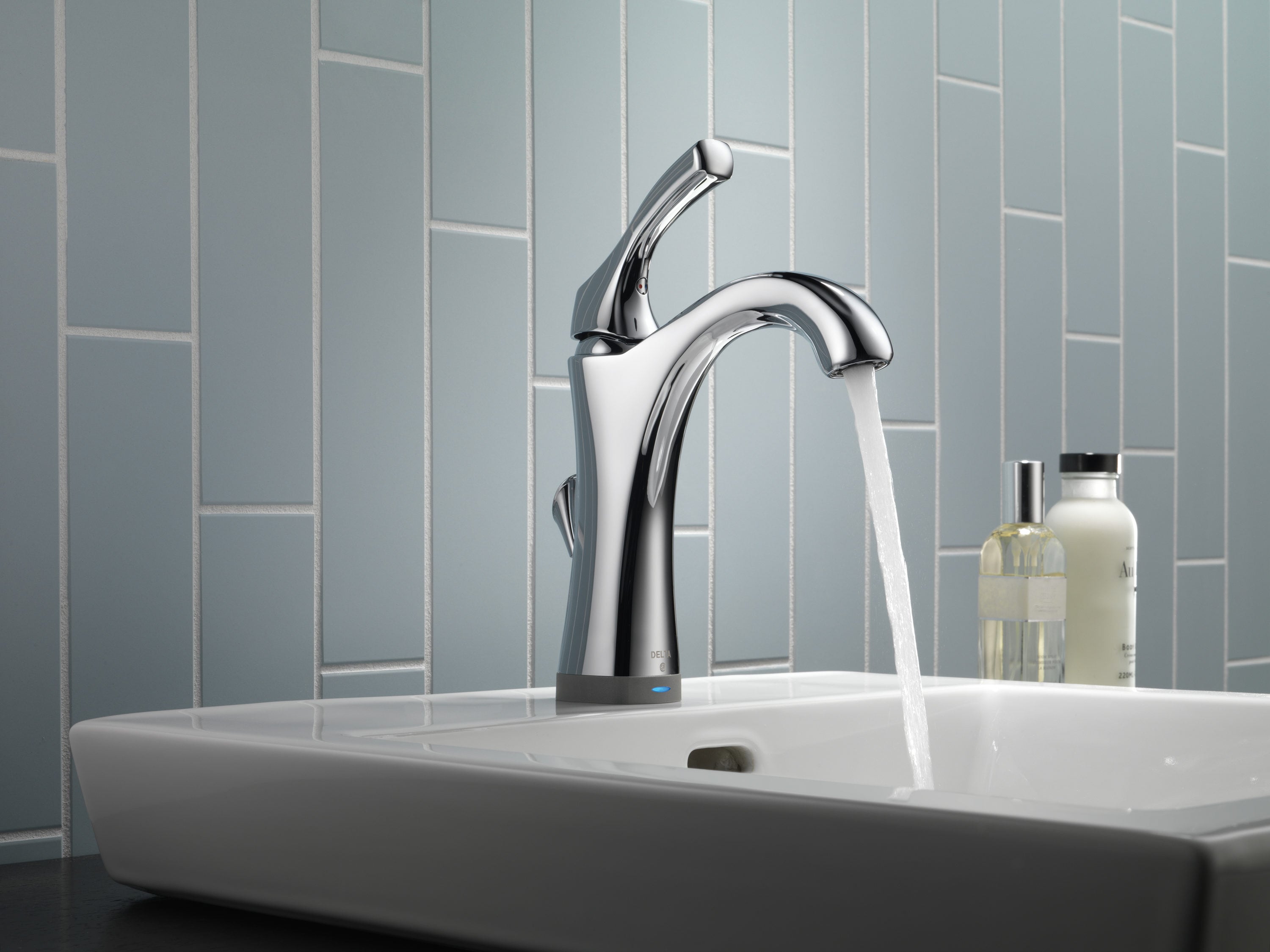 Delta 592T-DST Lavatory-Faucets - View #2