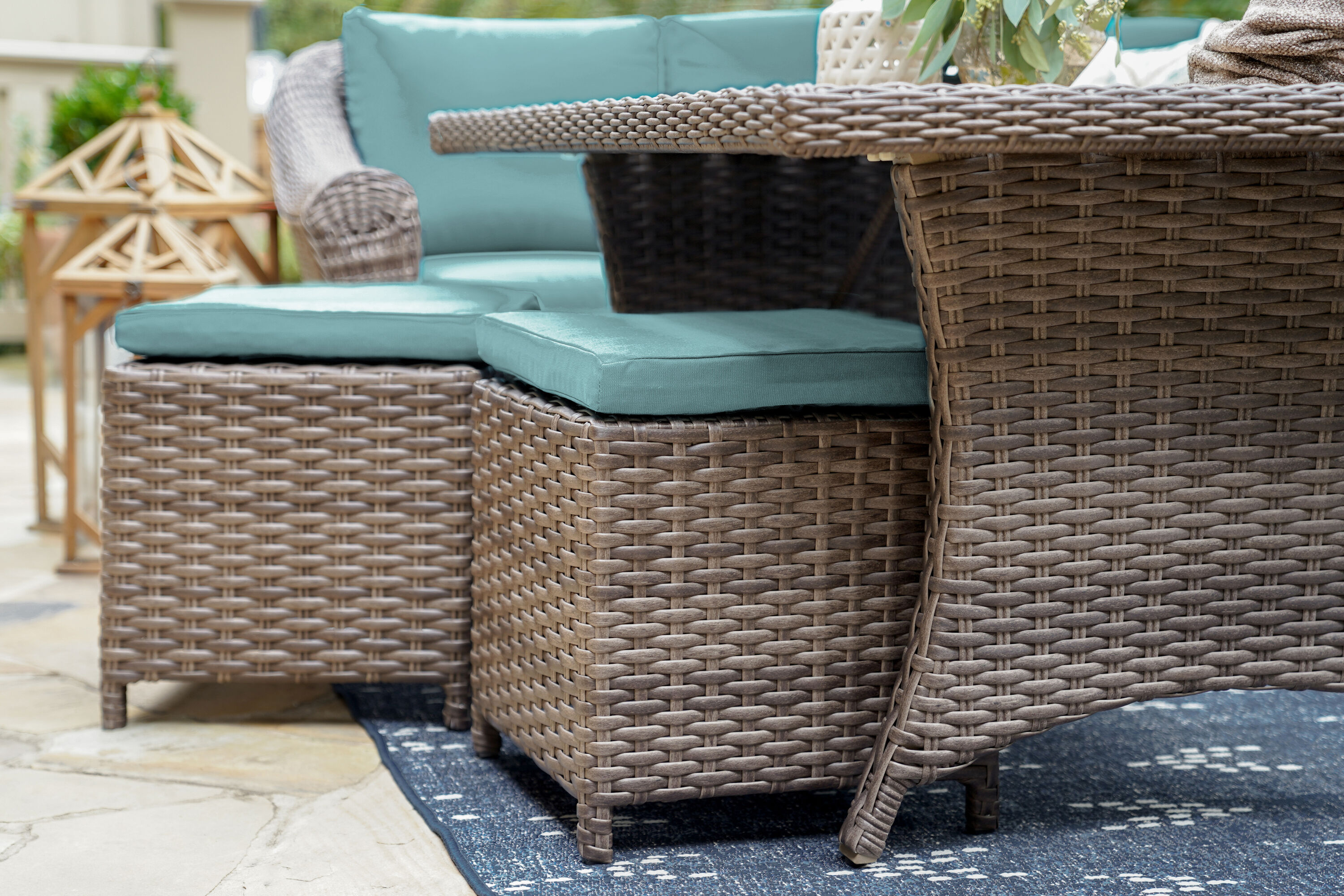 Leisure Made 515562-BLU Patio-Sofas-Daybeds - View #2